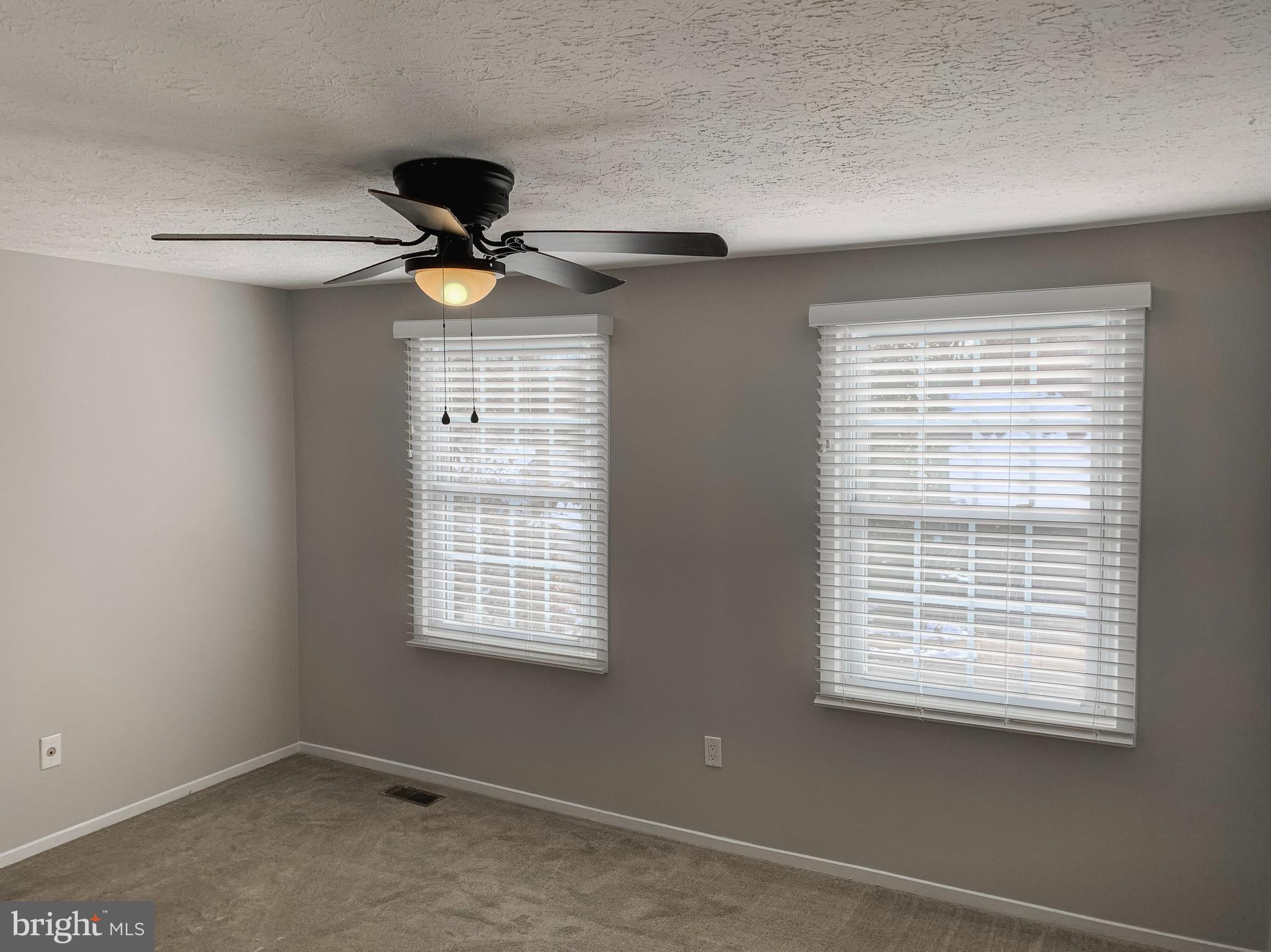 MONCLAIR - Residential Lease