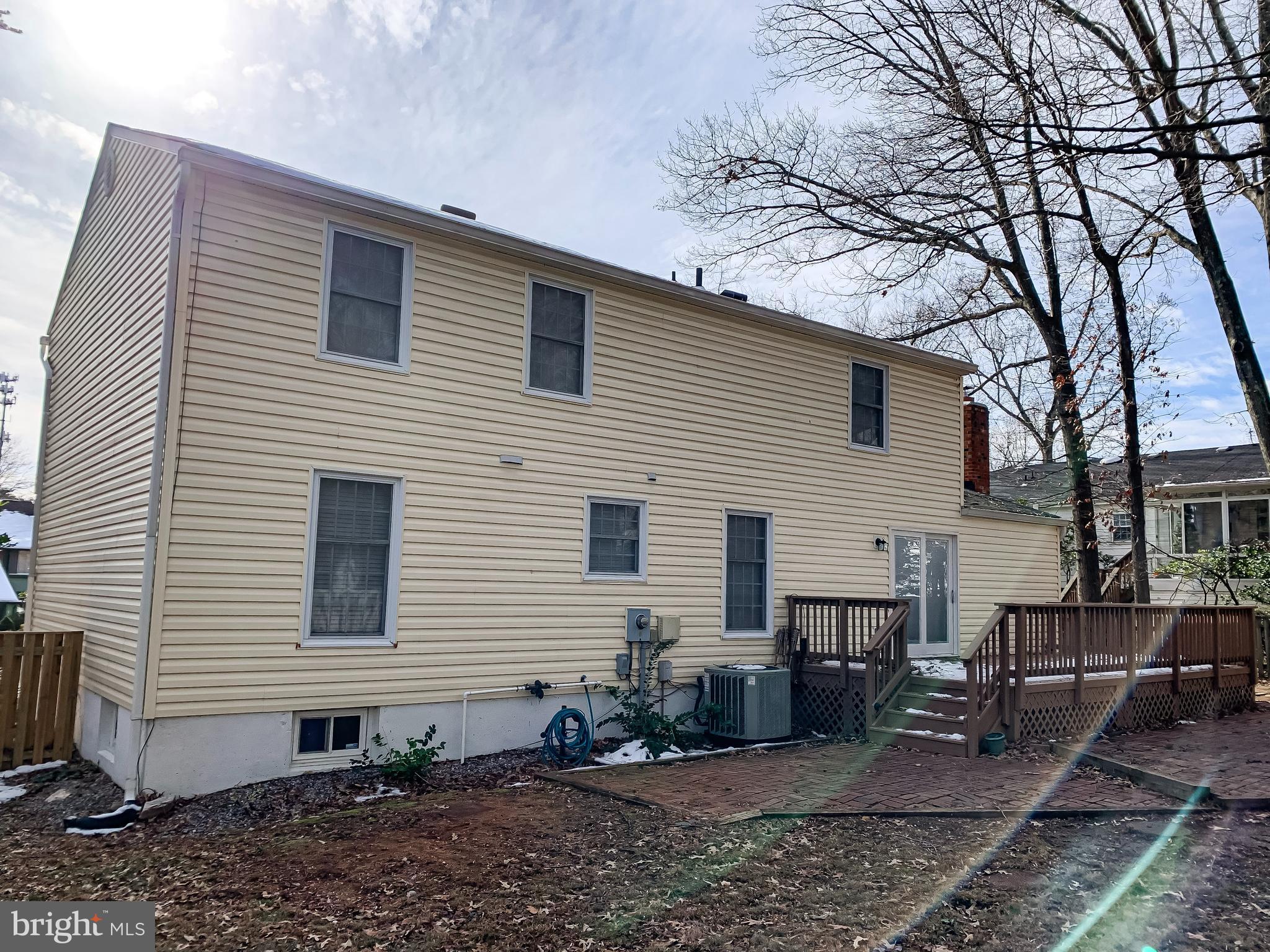 MONCLAIR - Residential Lease