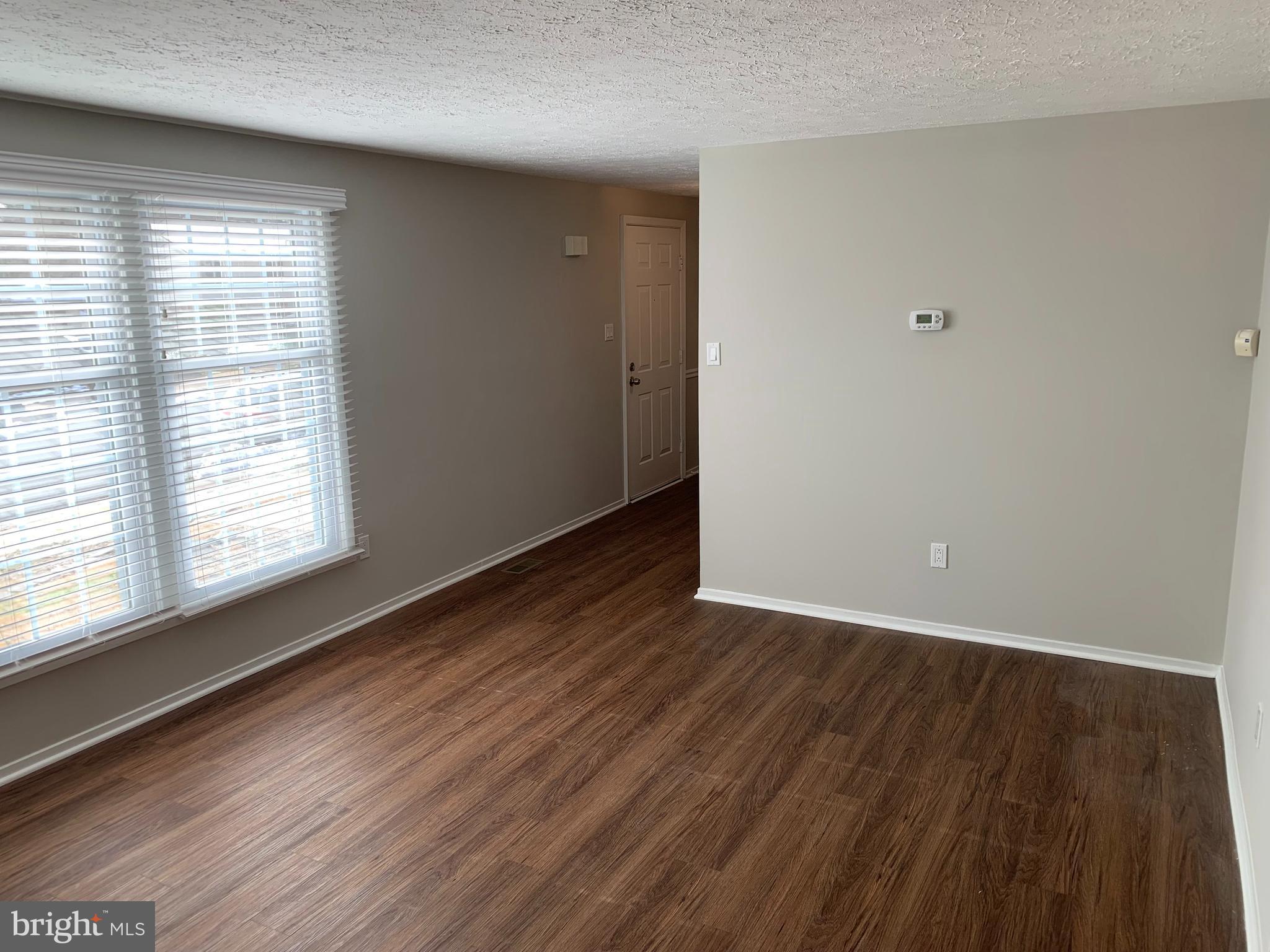 MONCLAIR - Residential Lease