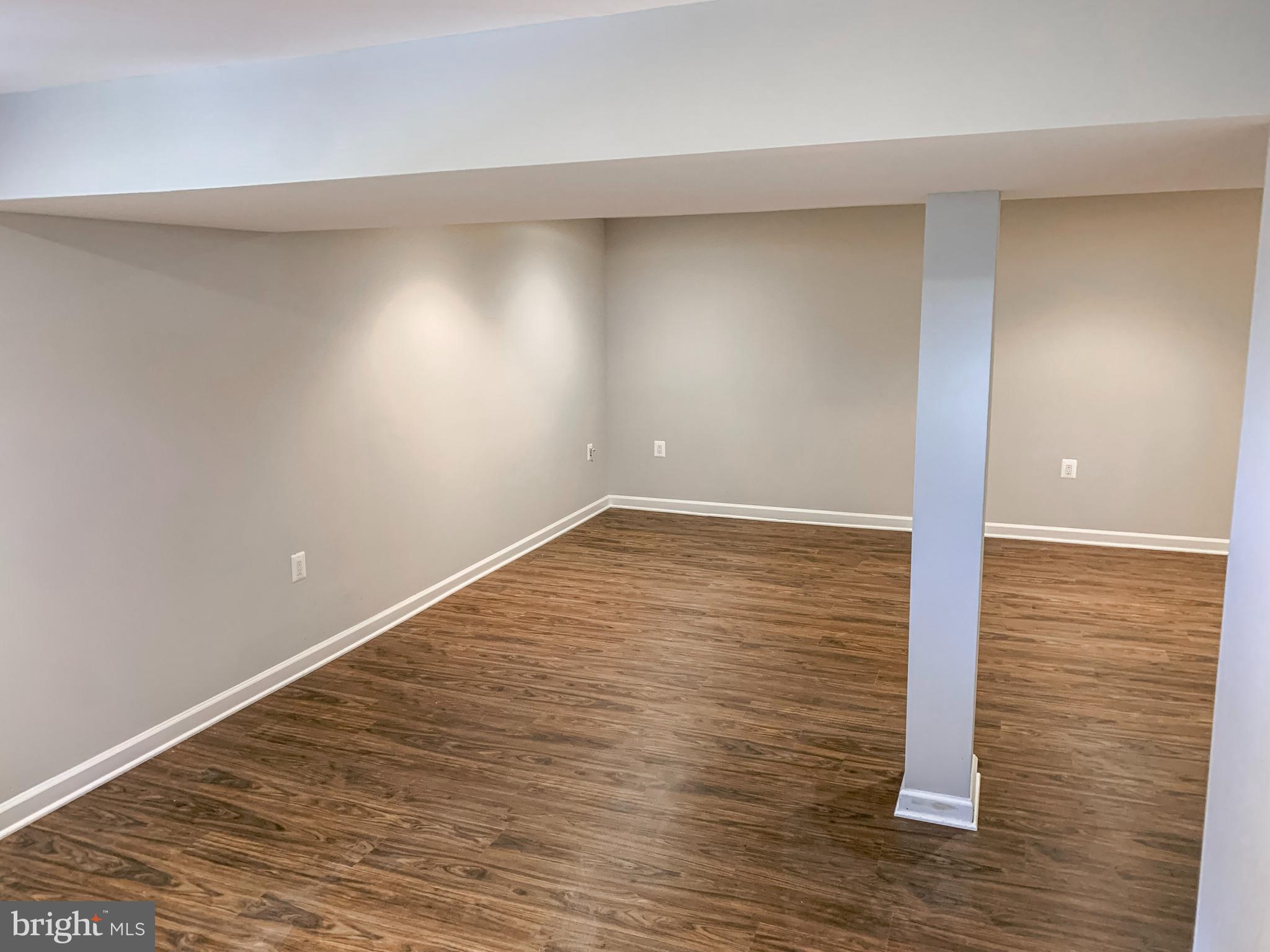 MONCLAIR - Residential Lease