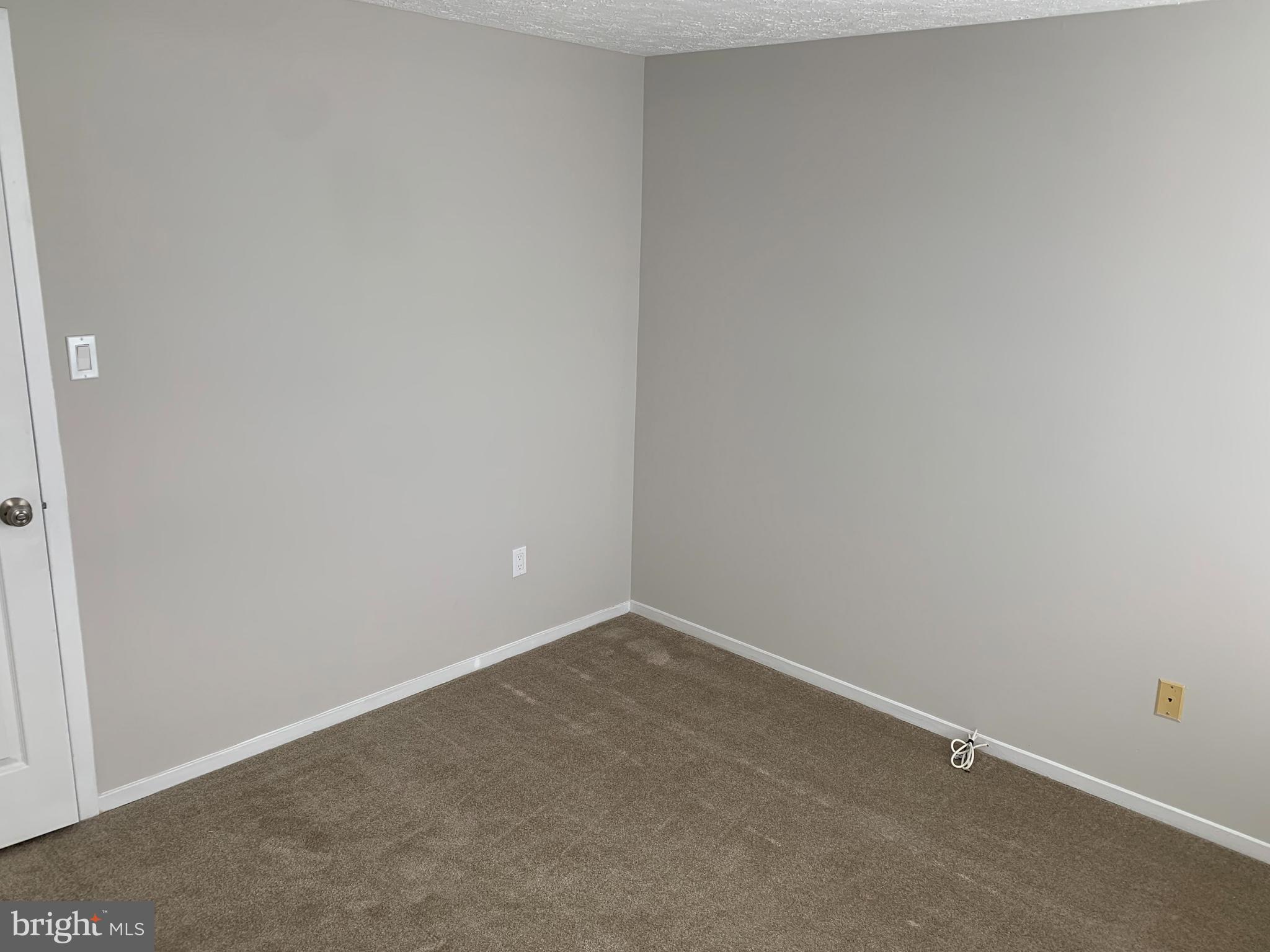 MONCLAIR - Residential Lease