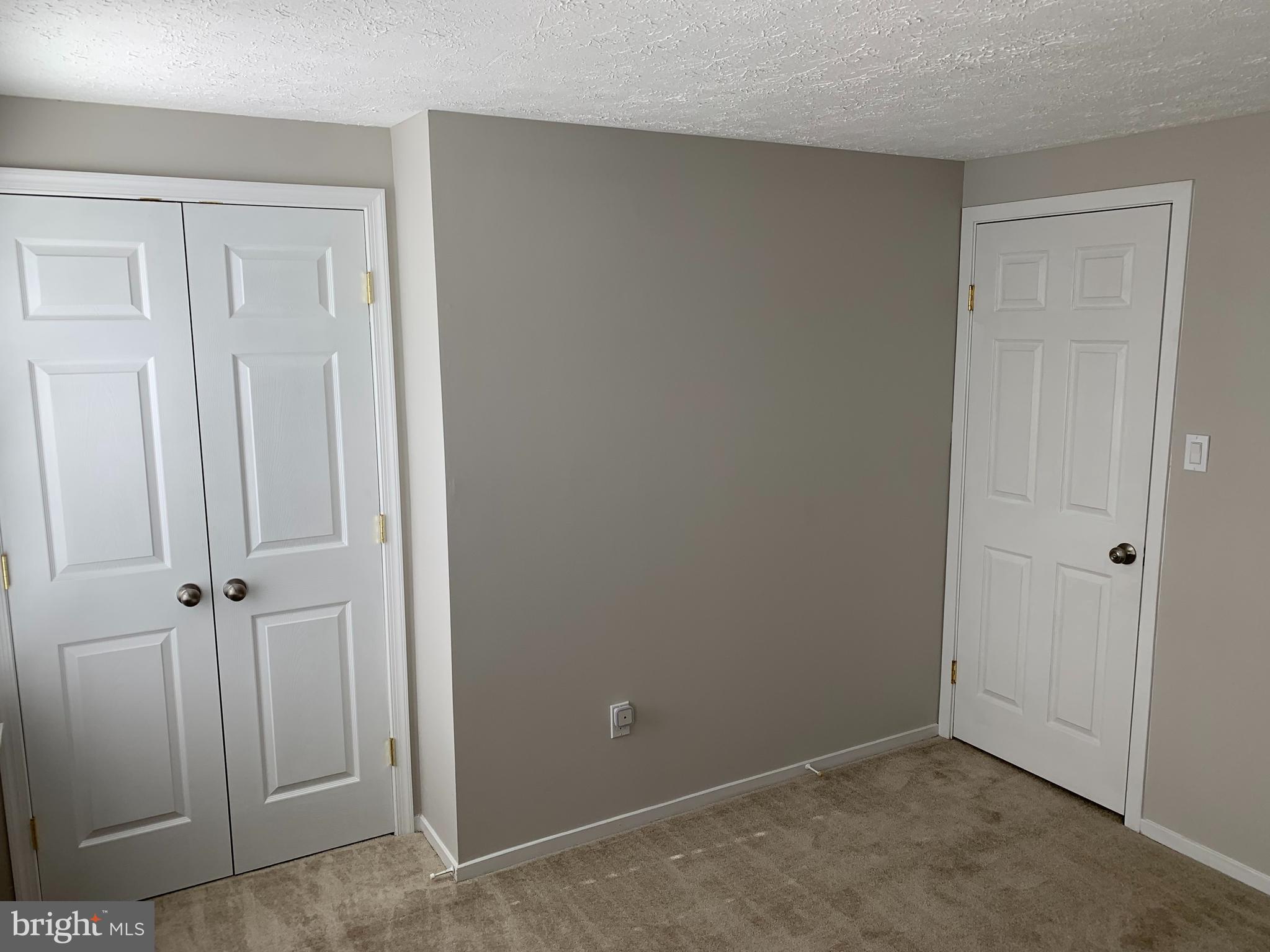 MONCLAIR - Residential Lease