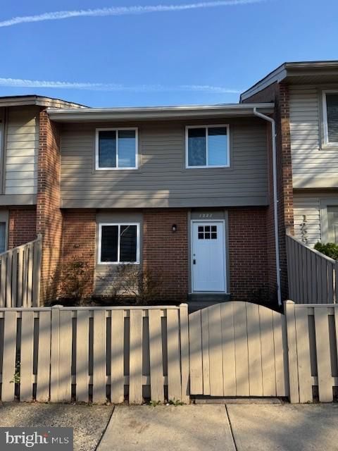 1227 SPRINGTIDE PLACE HERNDON VA 20170