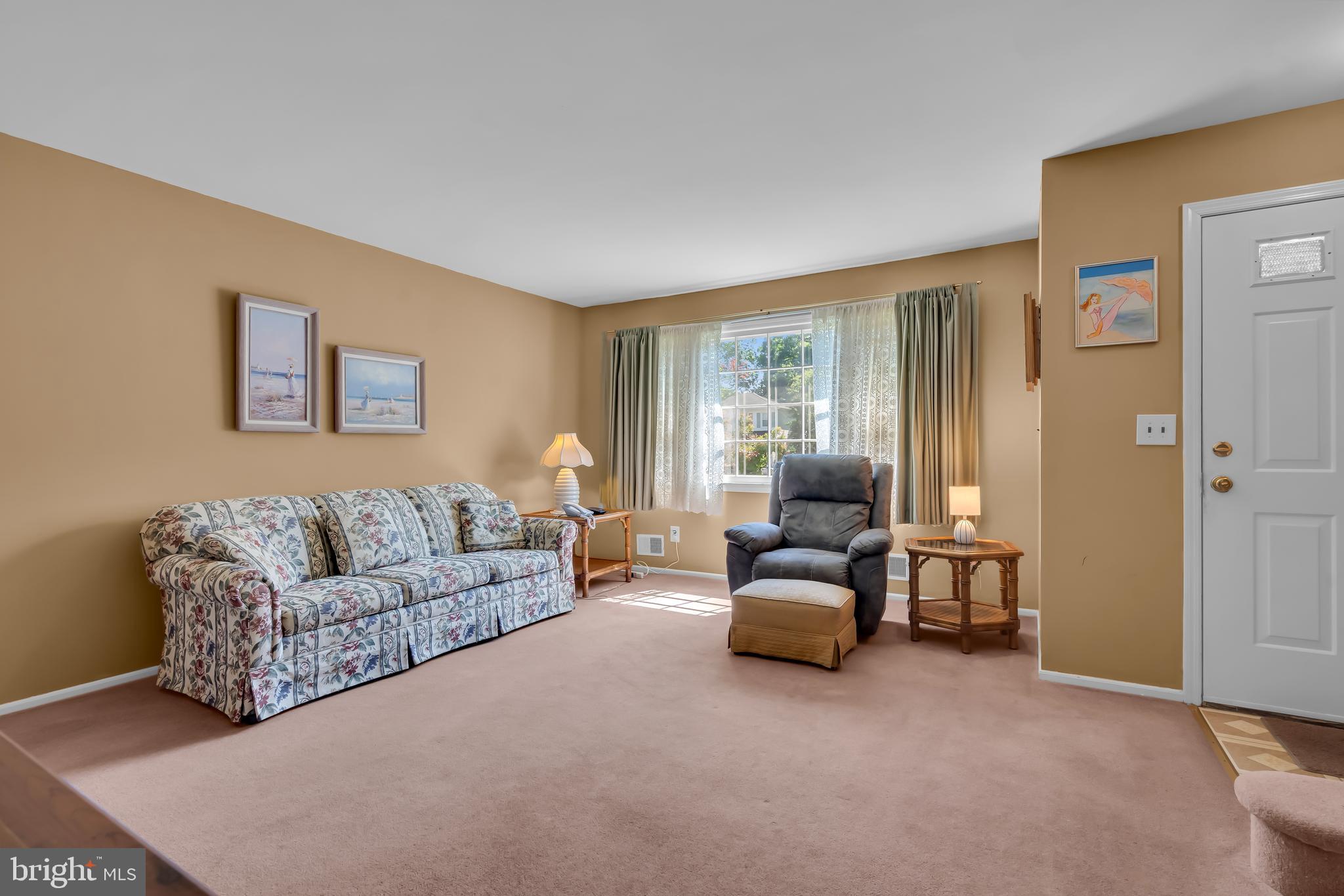 12 ANGELIQUE COURT