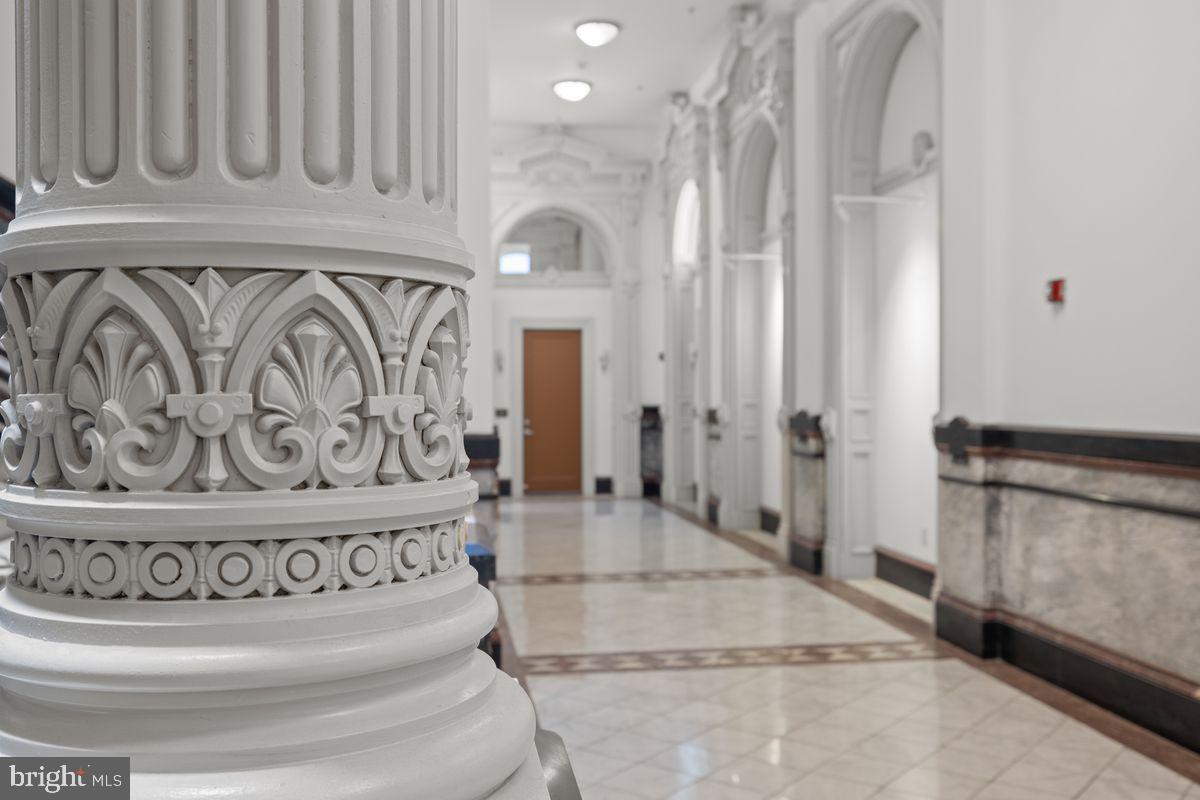 CENTER CITY - Residential Lease