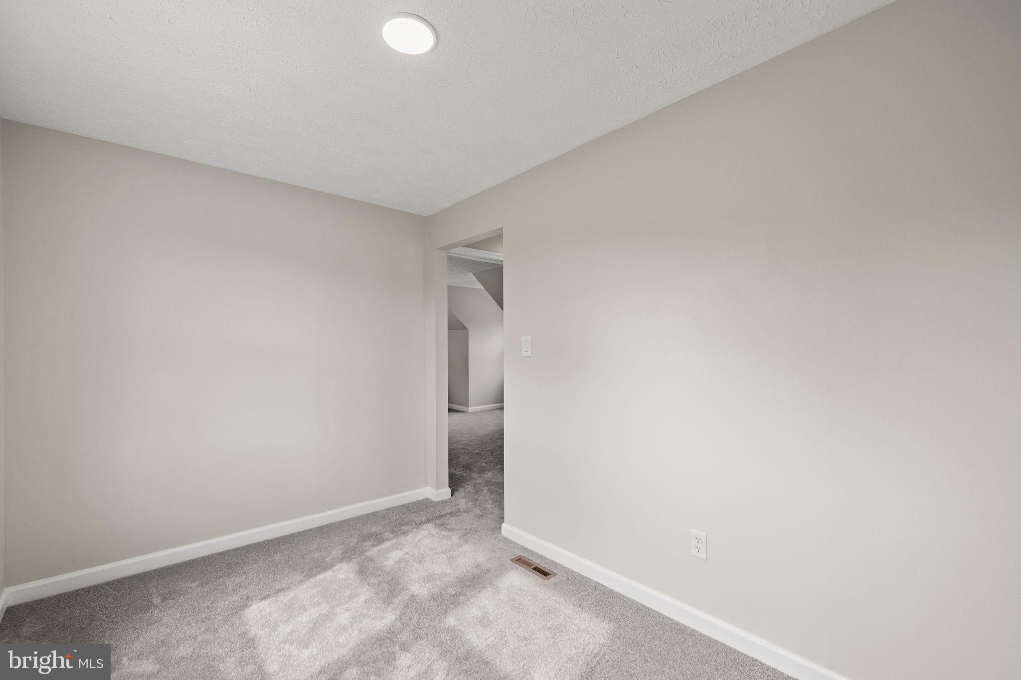 SILVER CREEK - Residential