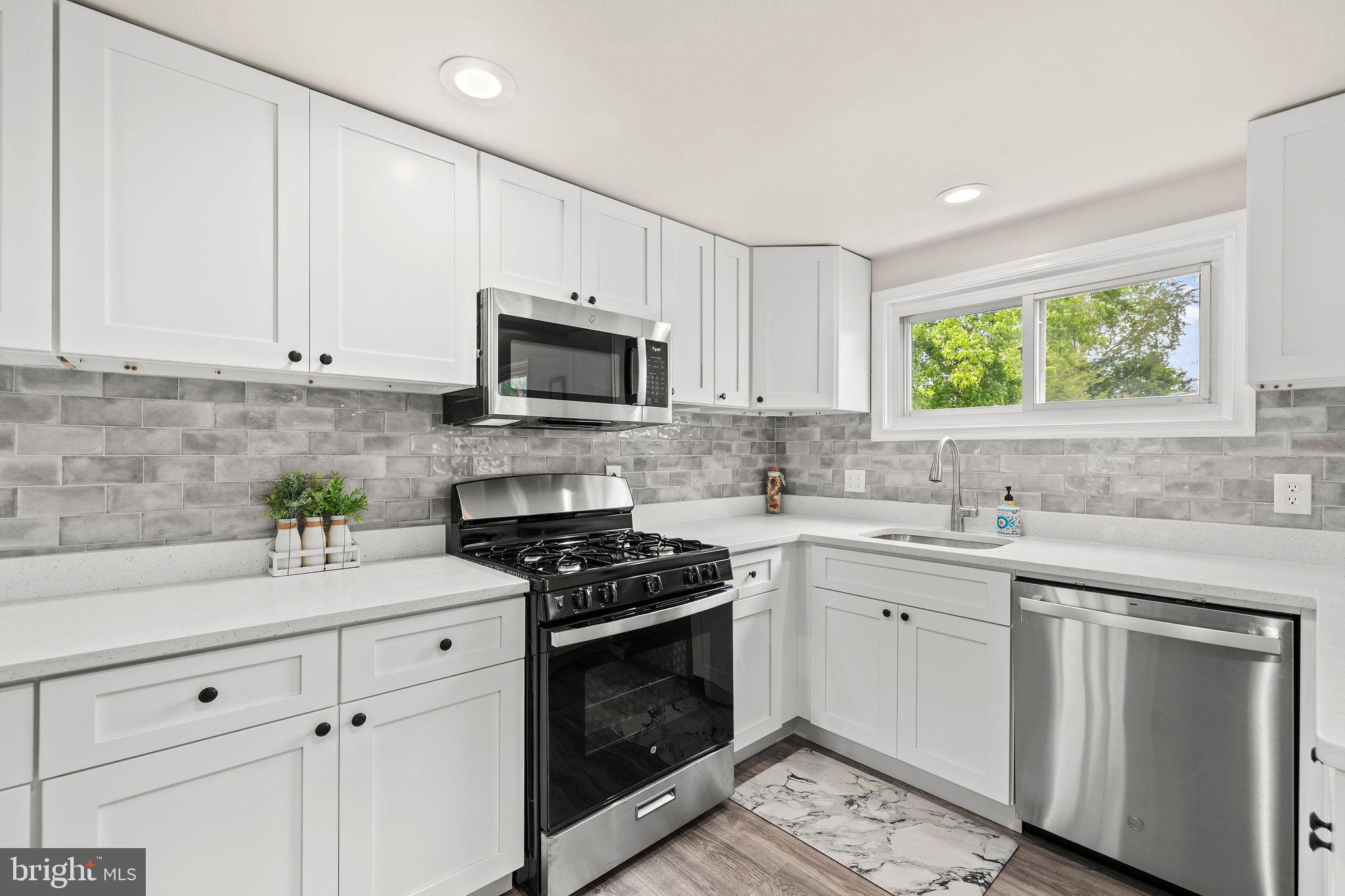 SILVER CREEK - Residential