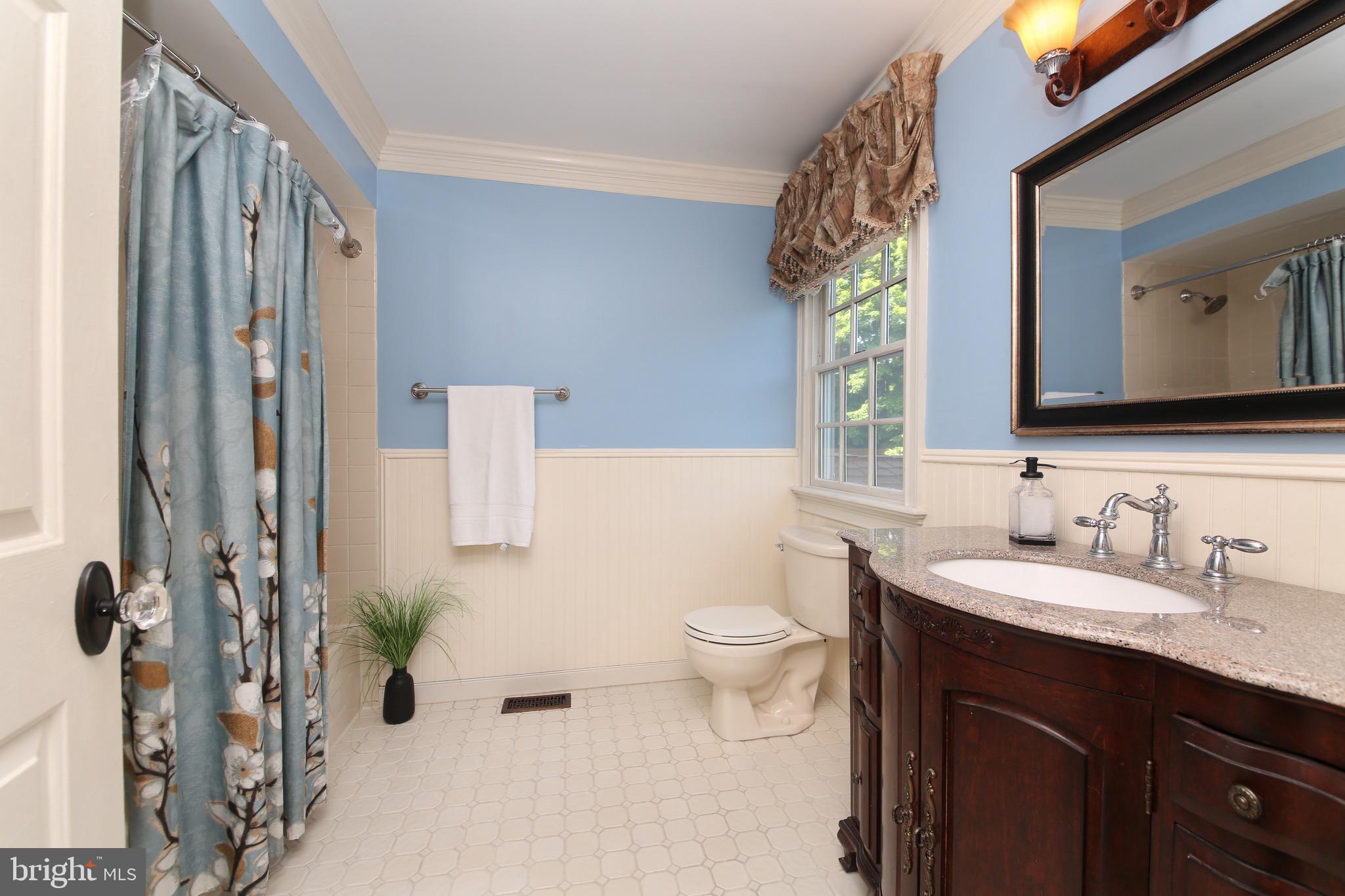 PEBBLE HILL - Residential