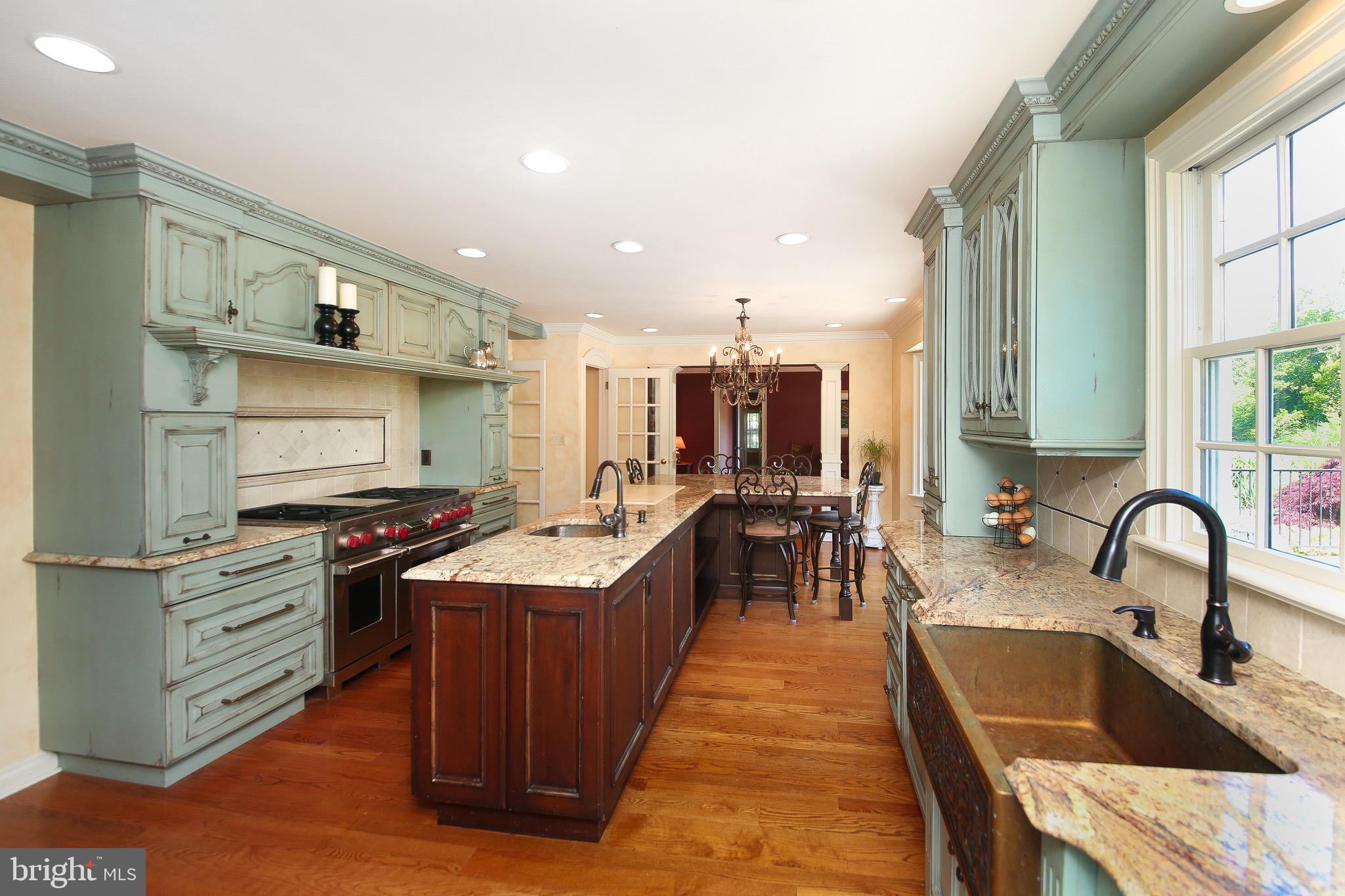 PEBBLE HILL - Residential