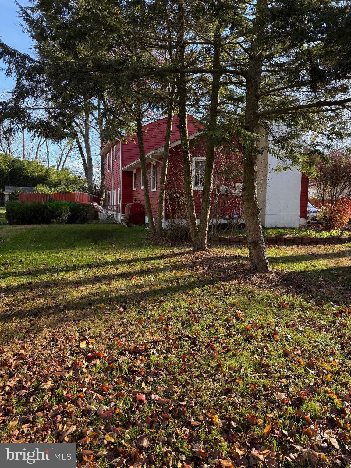 1119 FERNWOOD AVENUE