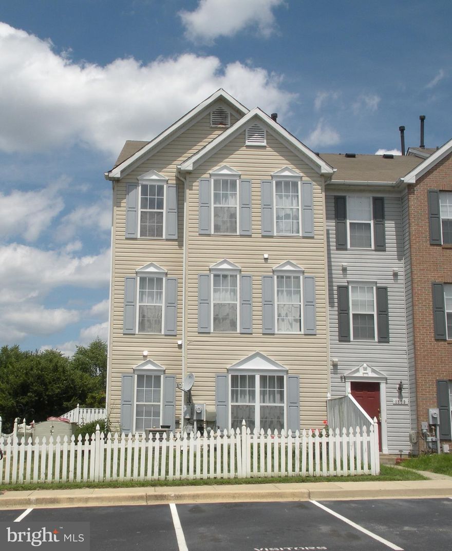 This three level, three bedroom, two full and one half bath end unit back-to-back town home is ready for its new occupants. Great commutable location, close to 100, 32 and 97 as well as BWI, Ft Meade, NSA and Arundel Mills. Call today for your private showing.