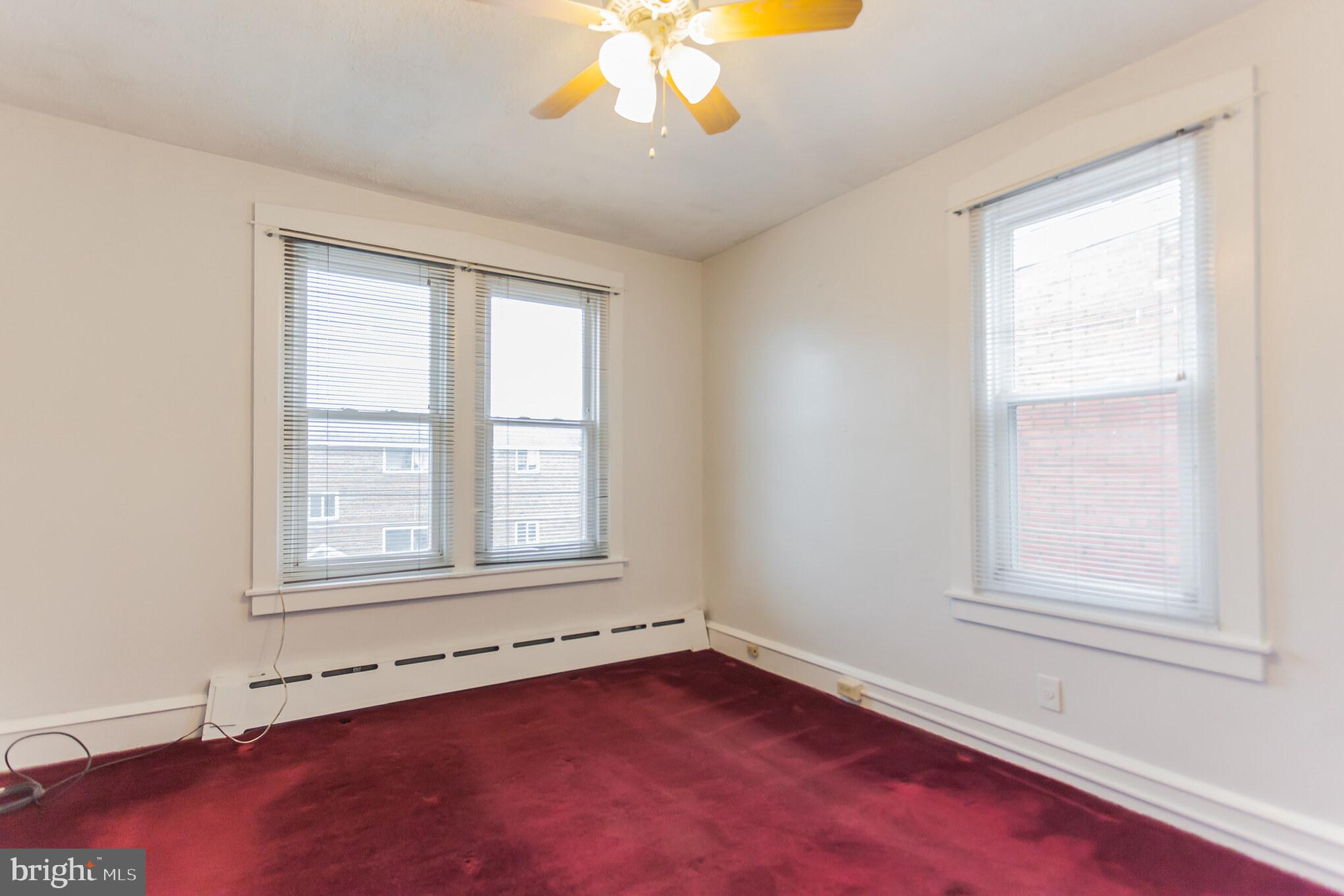 NORRISTOWN - Residential