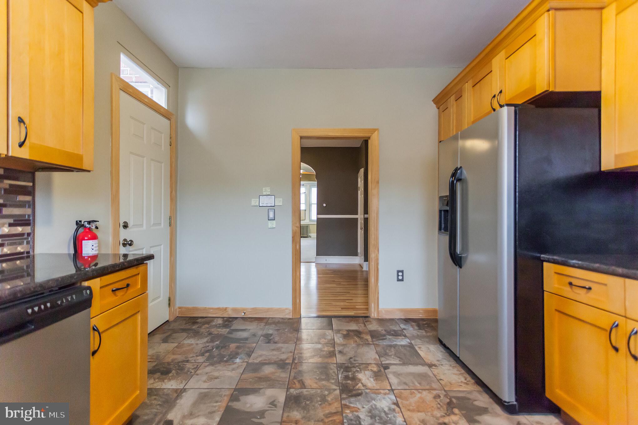 NORRISTOWN - Residential