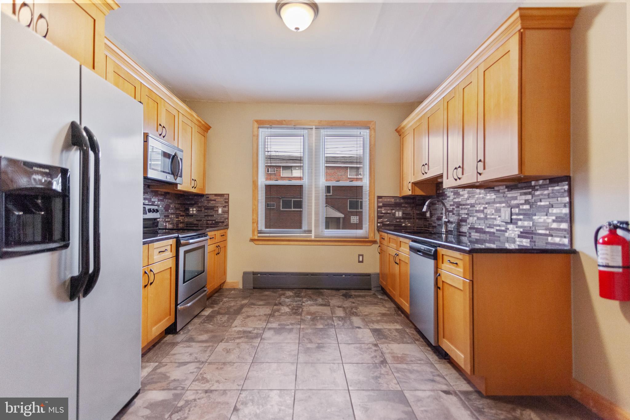 NORRISTOWN - Residential