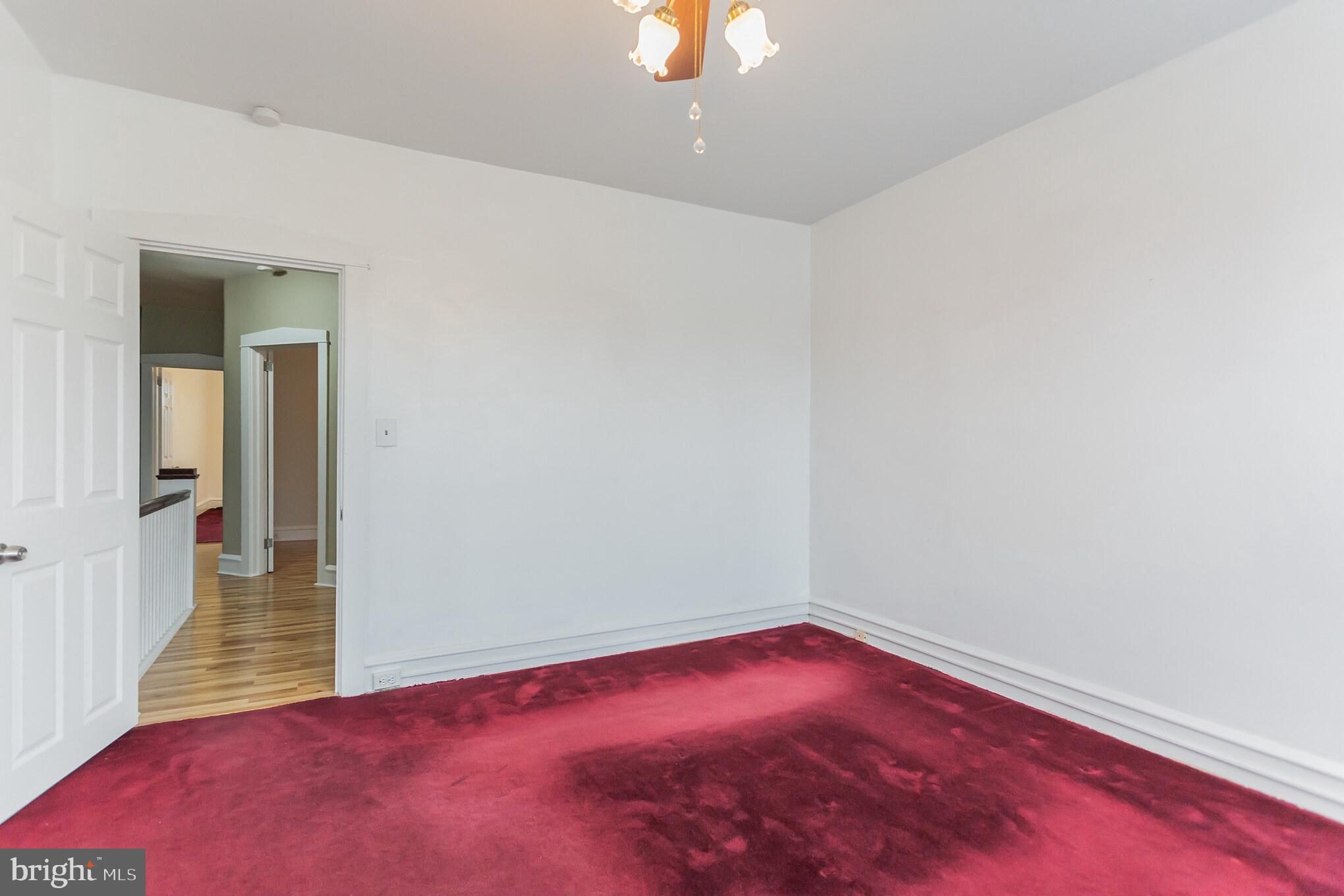 NORRISTOWN - Residential