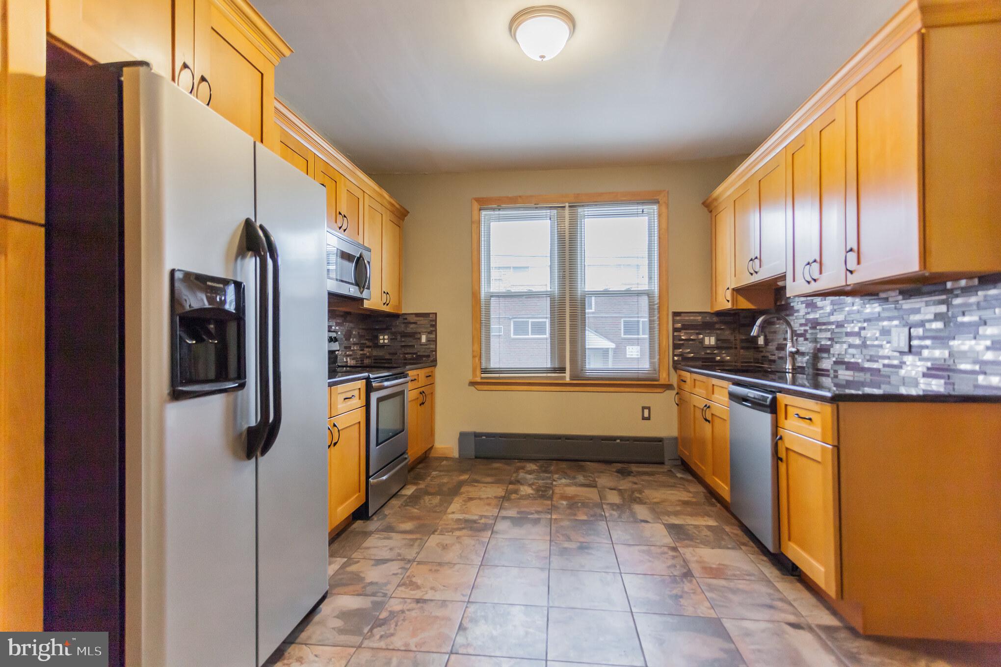 NORRISTOWN - Residential