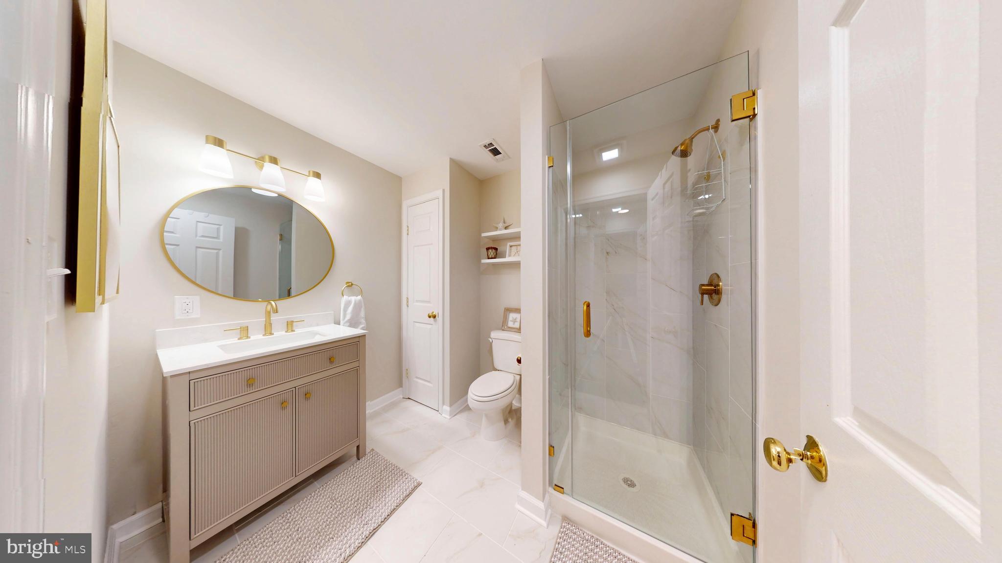 RIVER CREST - Residential