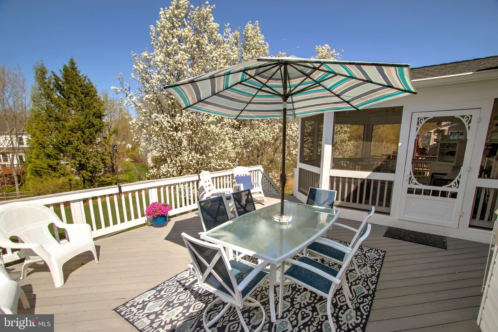 RIVER CREST - Residential