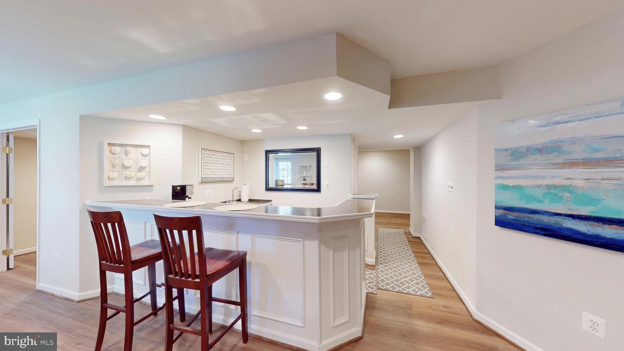 RIVER CREST - Residential