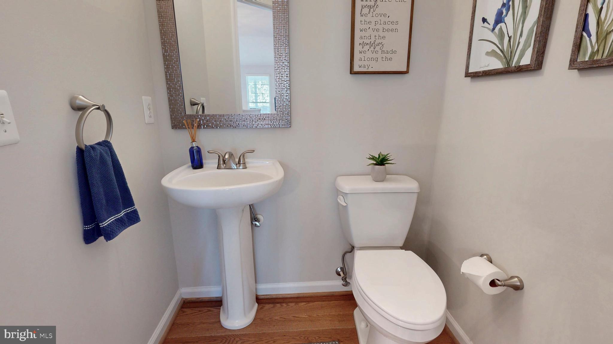 RIVER CREST - Residential