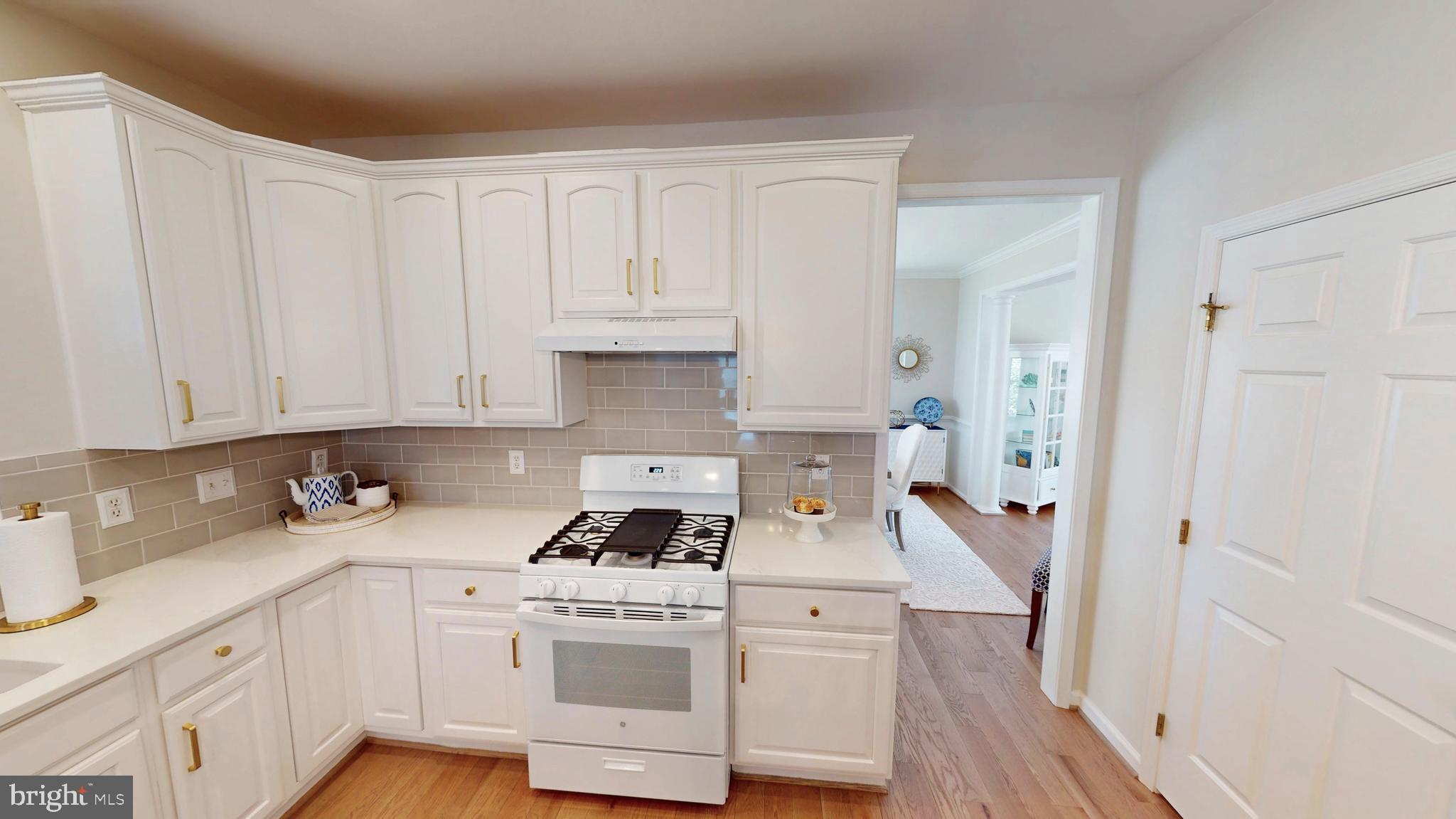 RIVER CREST - Residential