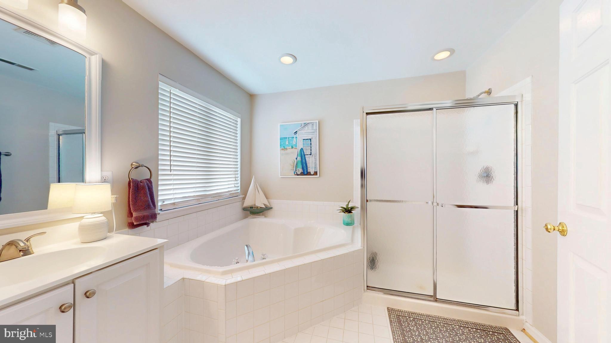 RIVER CREST - Residential