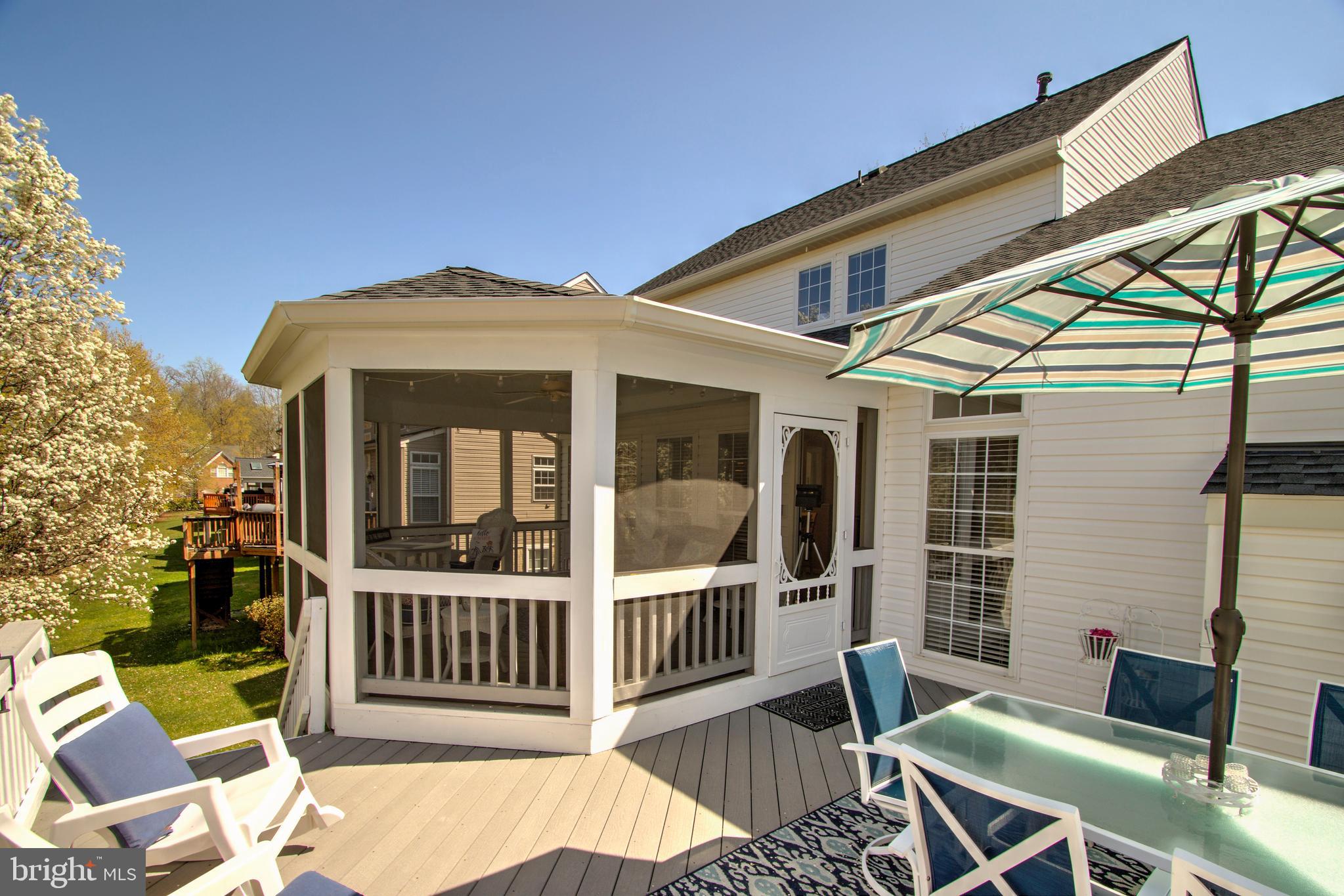 RIVER CREST - Residential