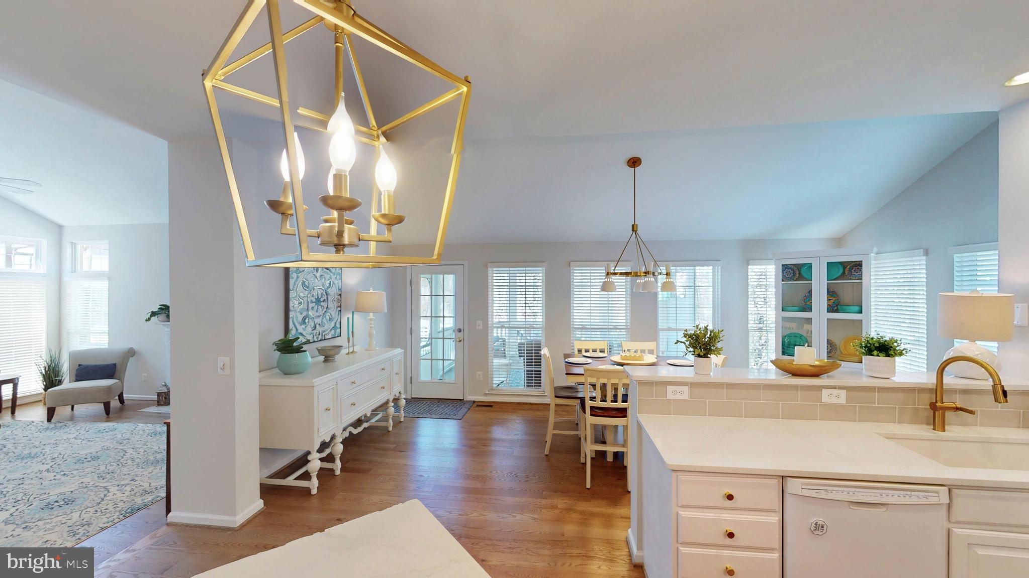 RIVER CREST - Residential