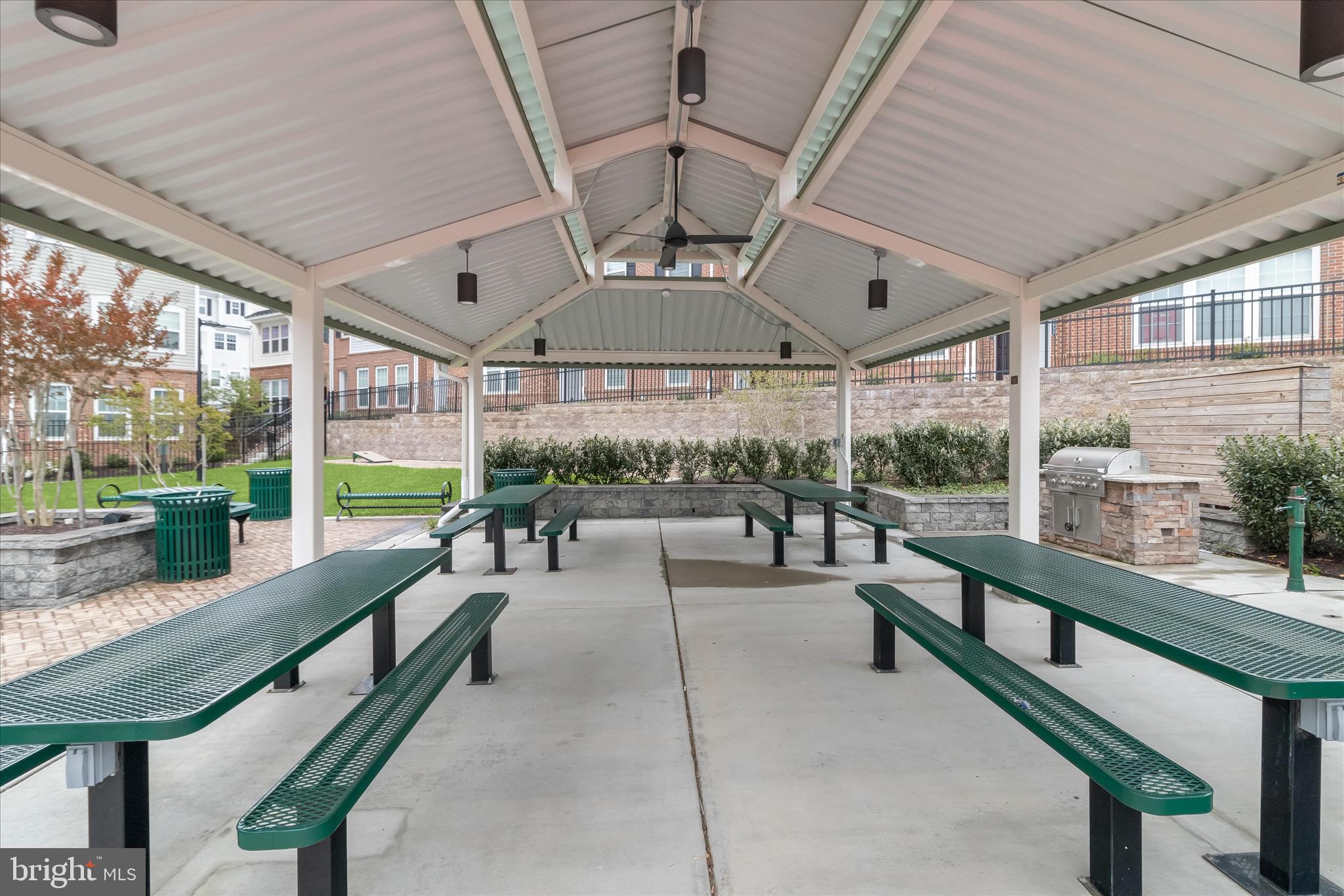 BALLARD GREEN - Residential