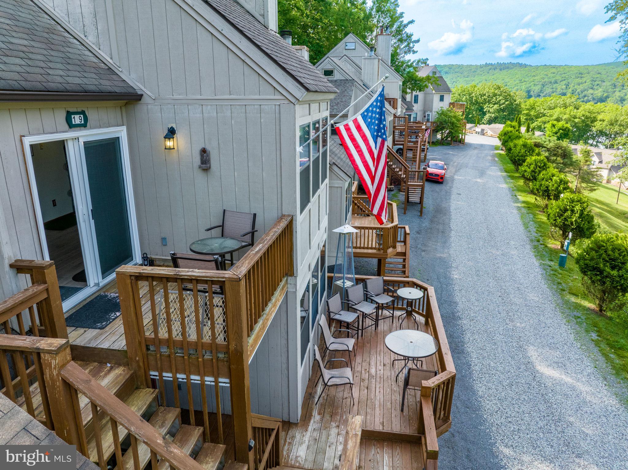 ROMAN NOSE - Residential