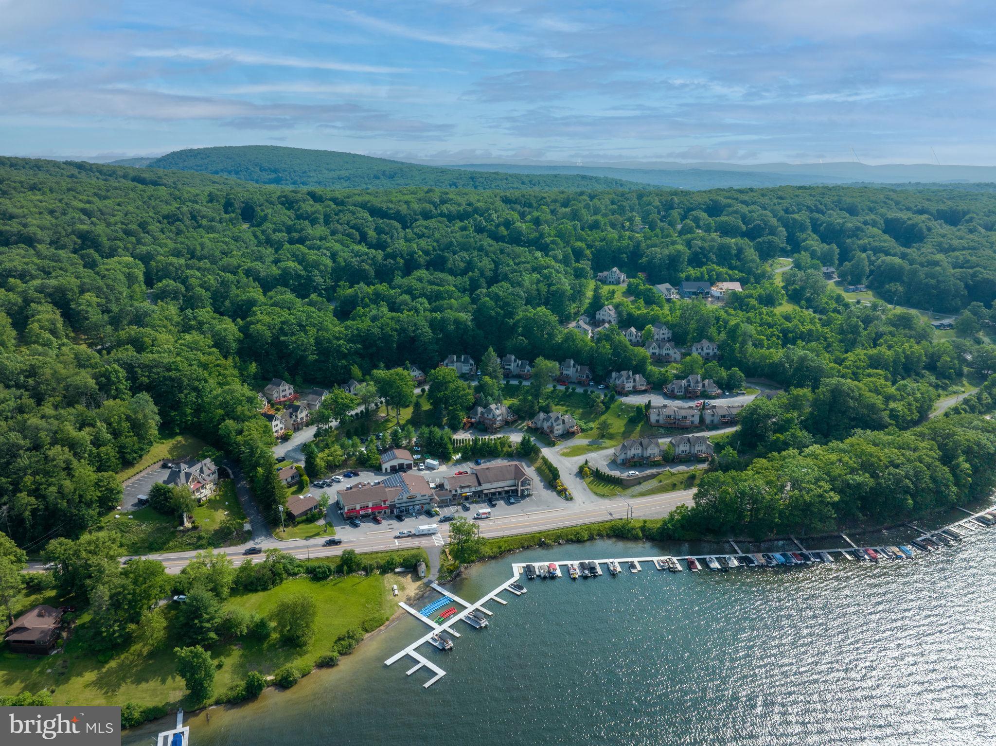 ROMAN NOSE - Residential