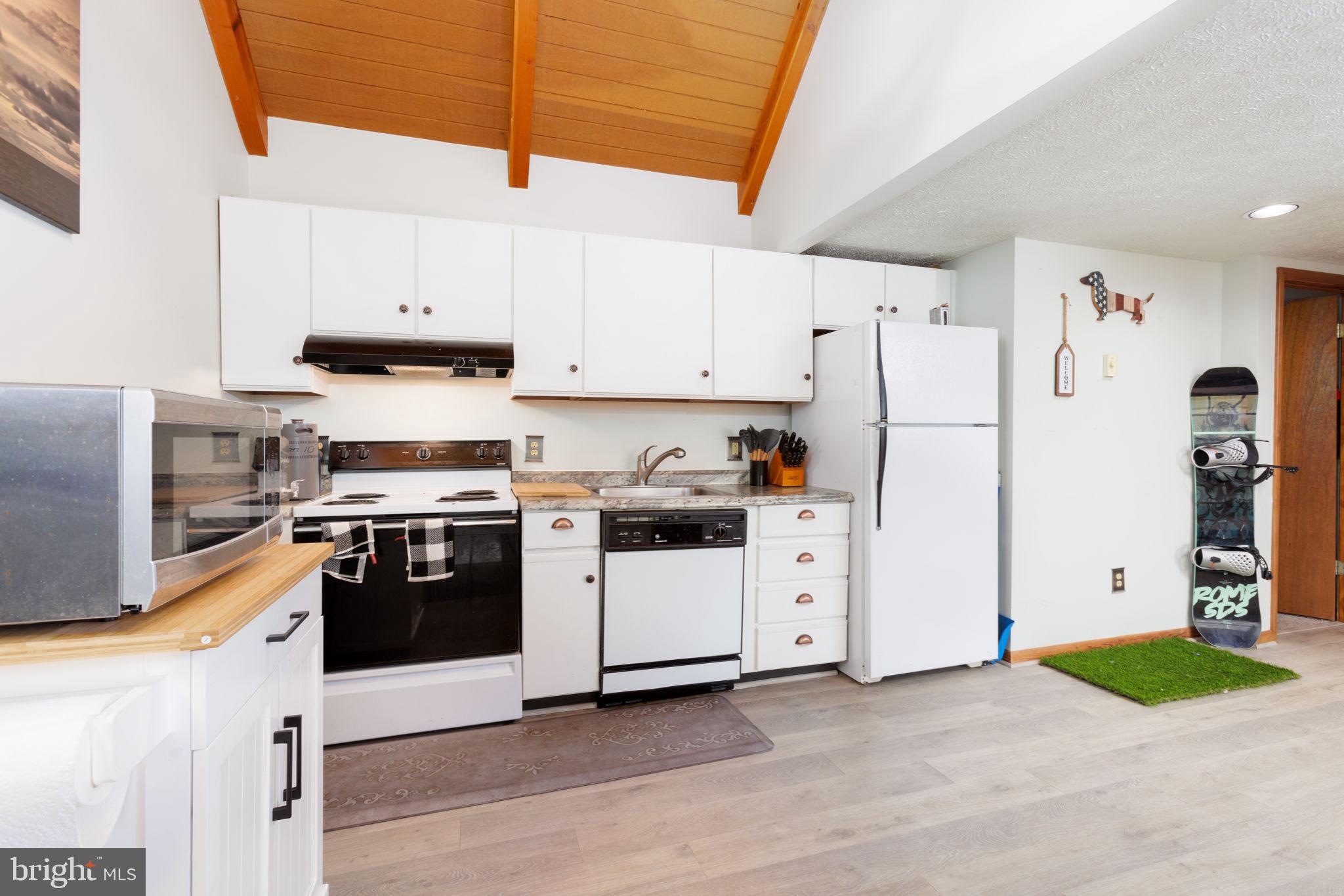 ROMAN NOSE - Residential