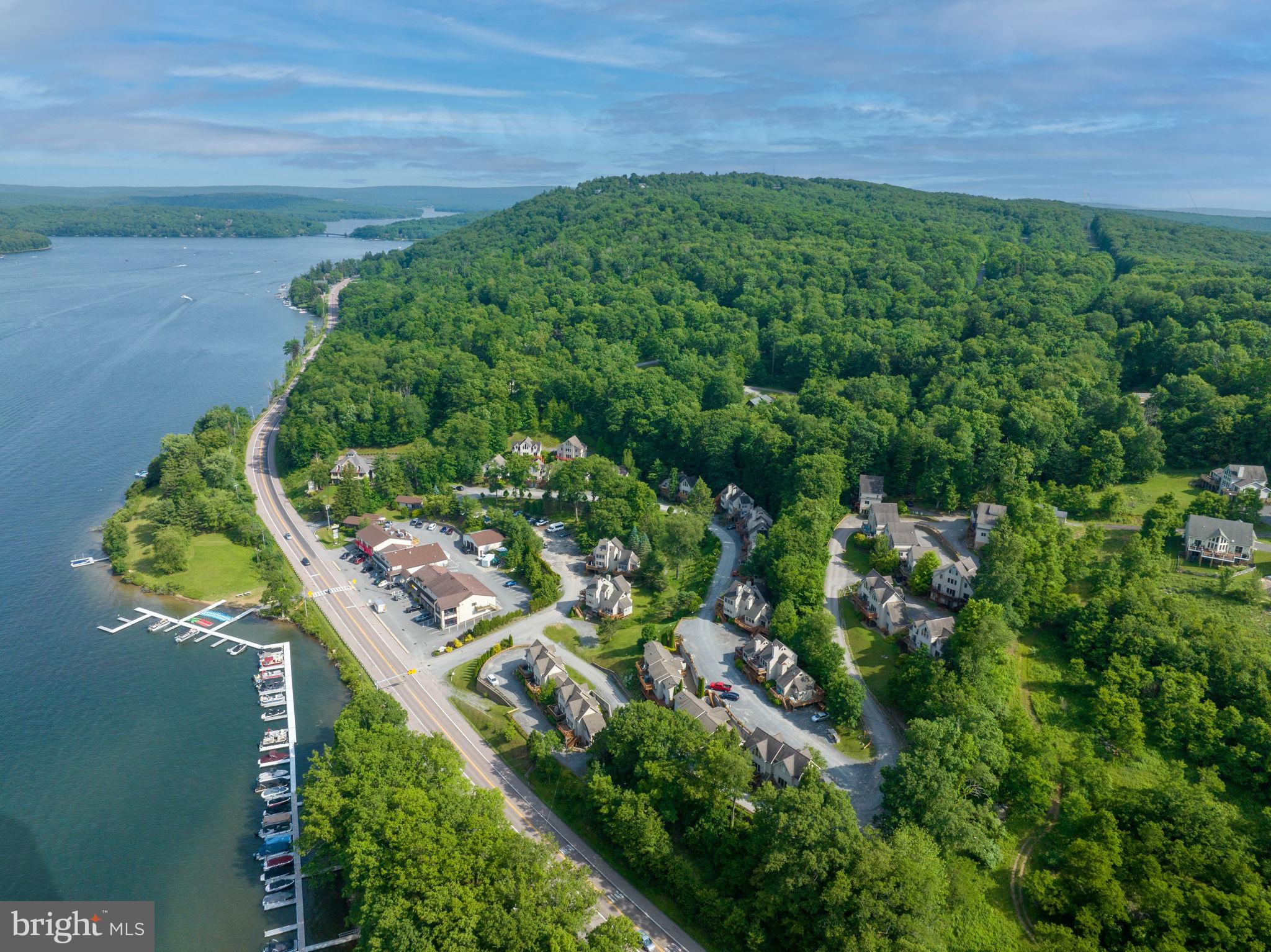 ROMAN NOSE - Residential