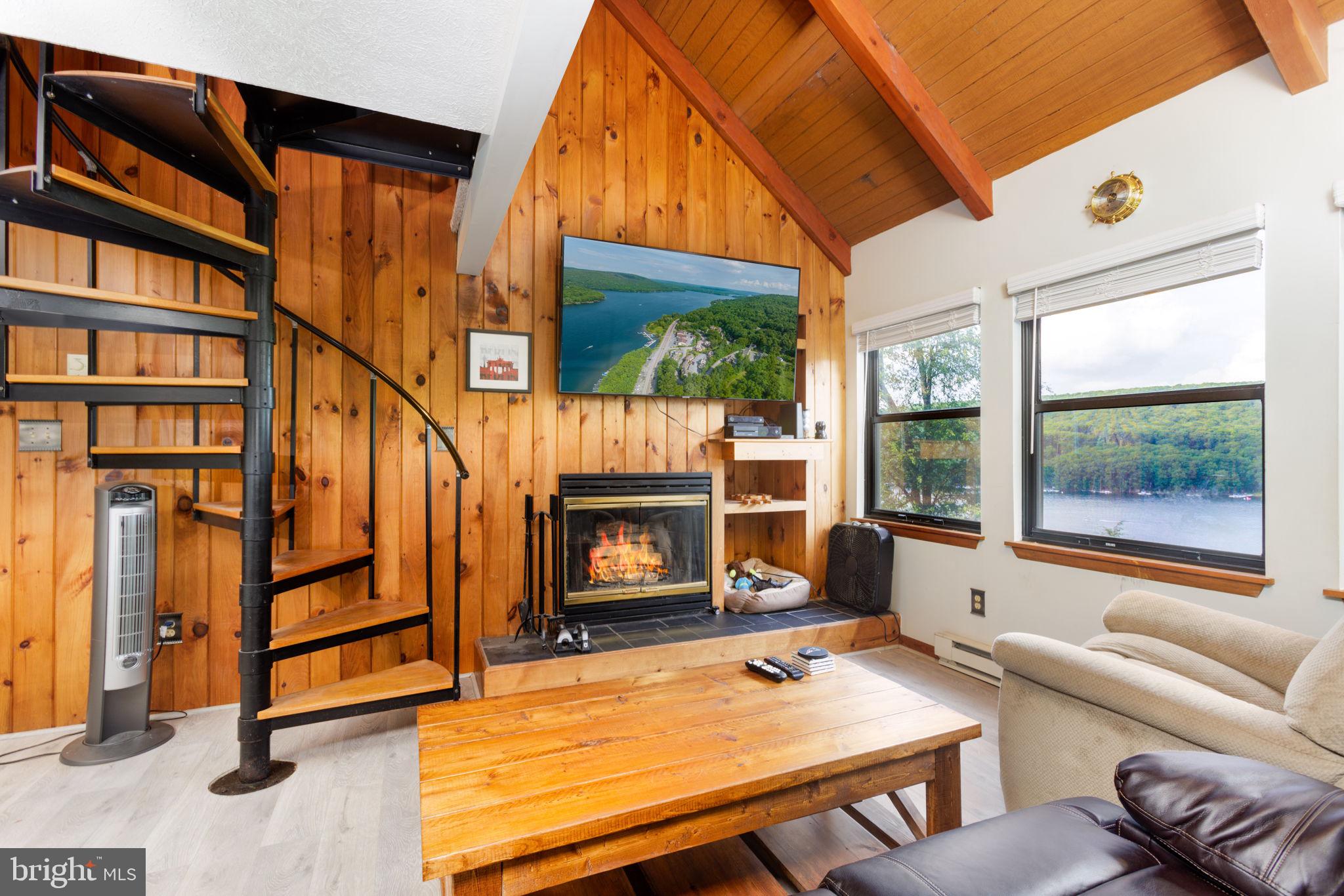 ROMAN NOSE - Residential