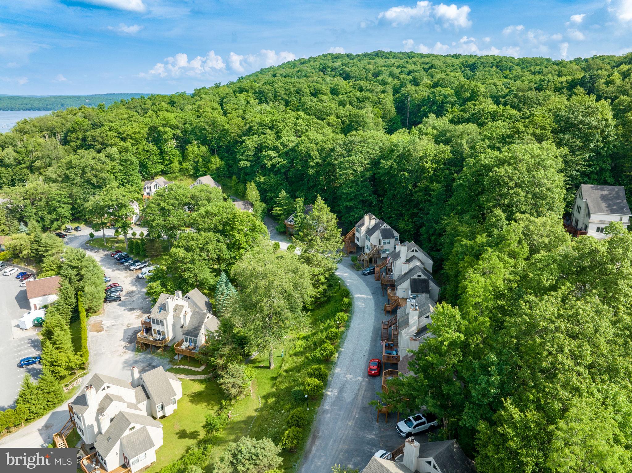 ROMAN NOSE - Residential