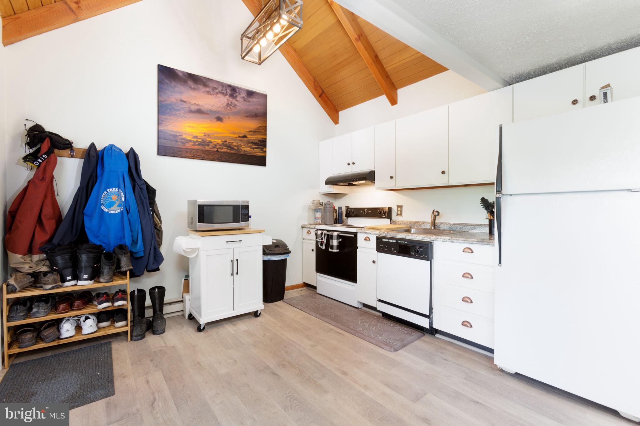 ROMAN NOSE - Residential