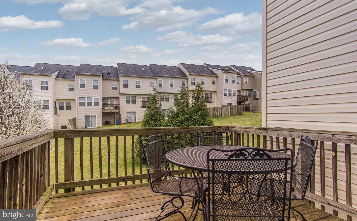 THE GALLERY - Residential Lease