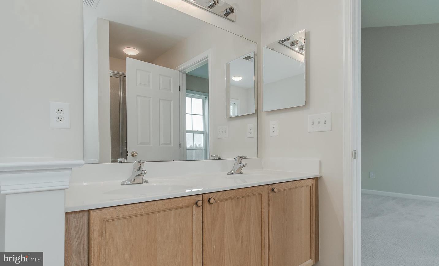 THE GALLERY - Residential Lease