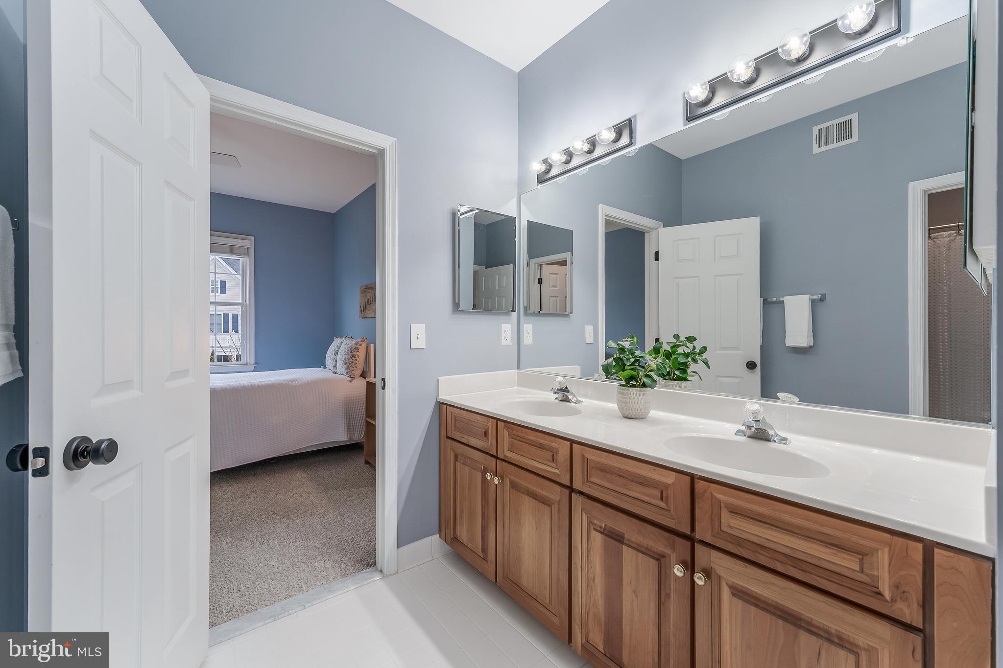 BRAMBLETON - Residential