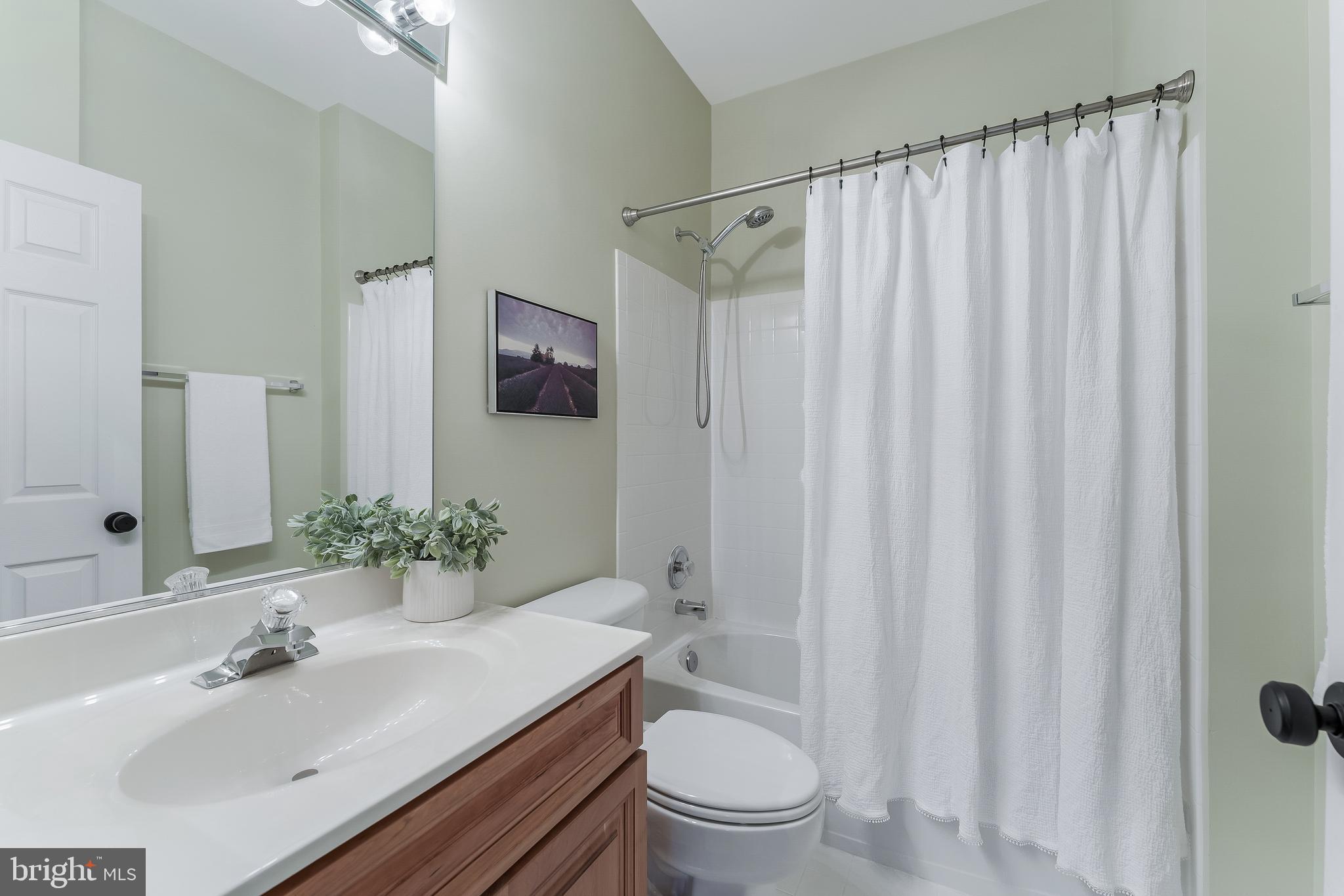 BRAMBLETON - Residential