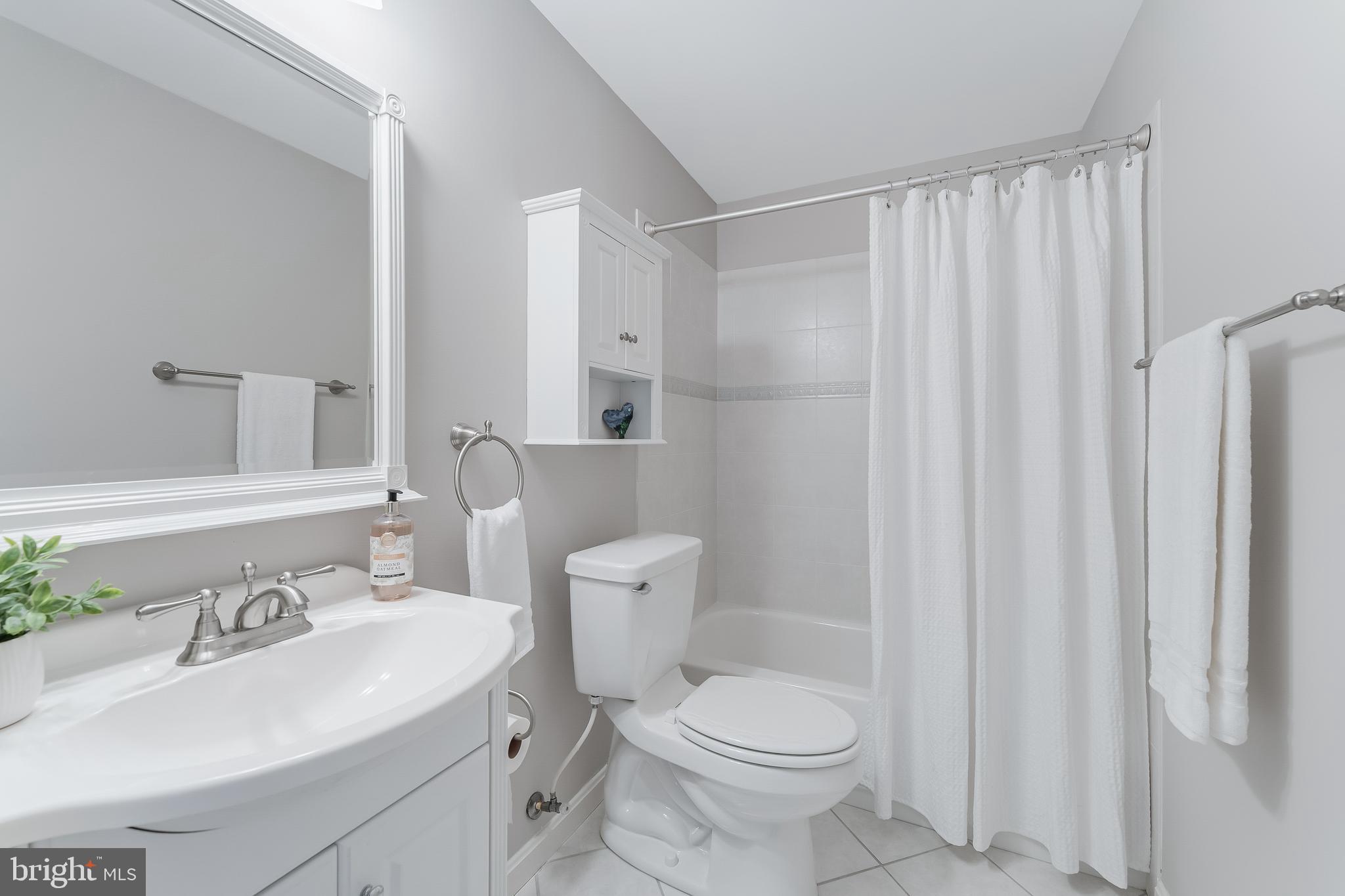 BRAMBLETON - Residential