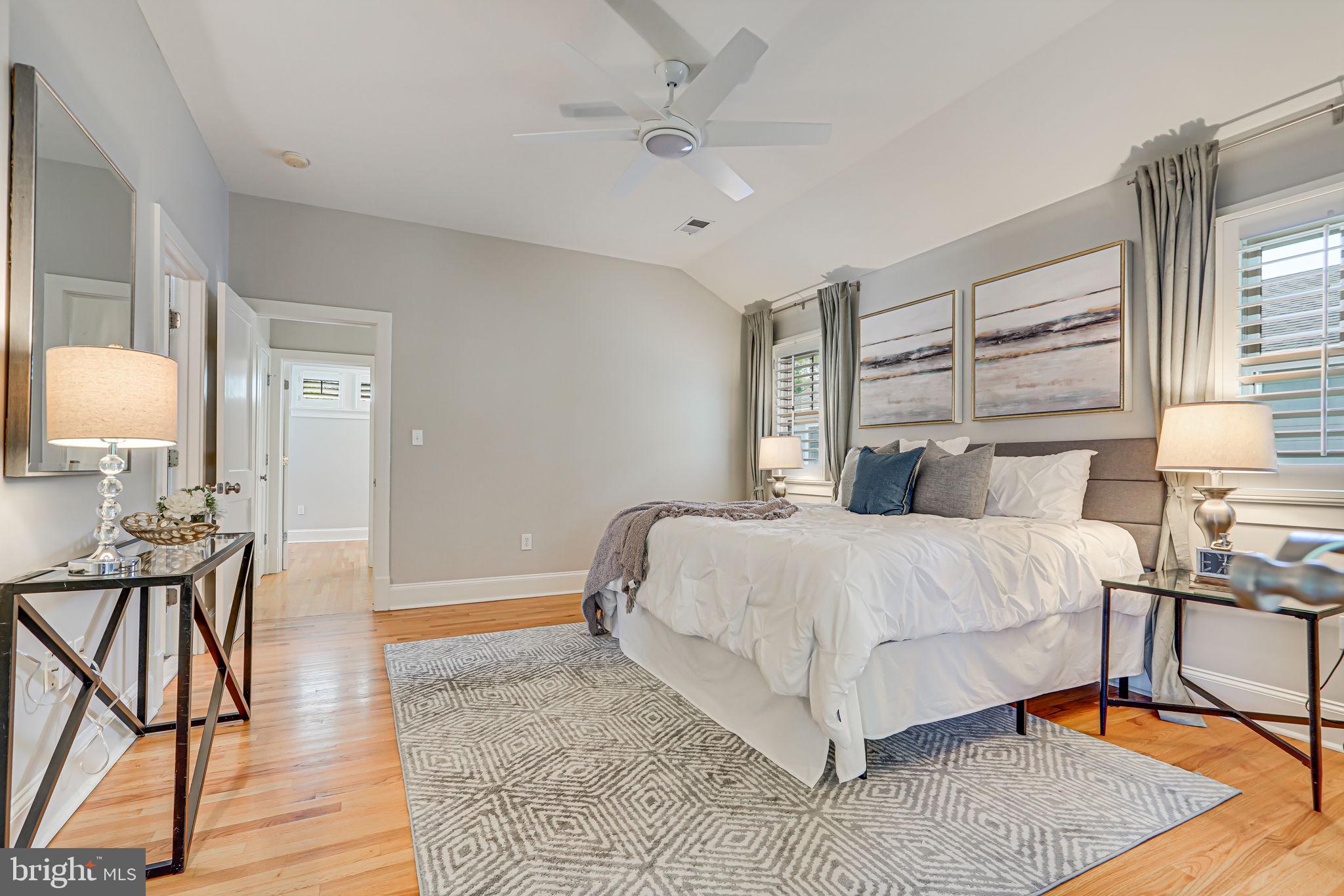 DEL RAY - Residential