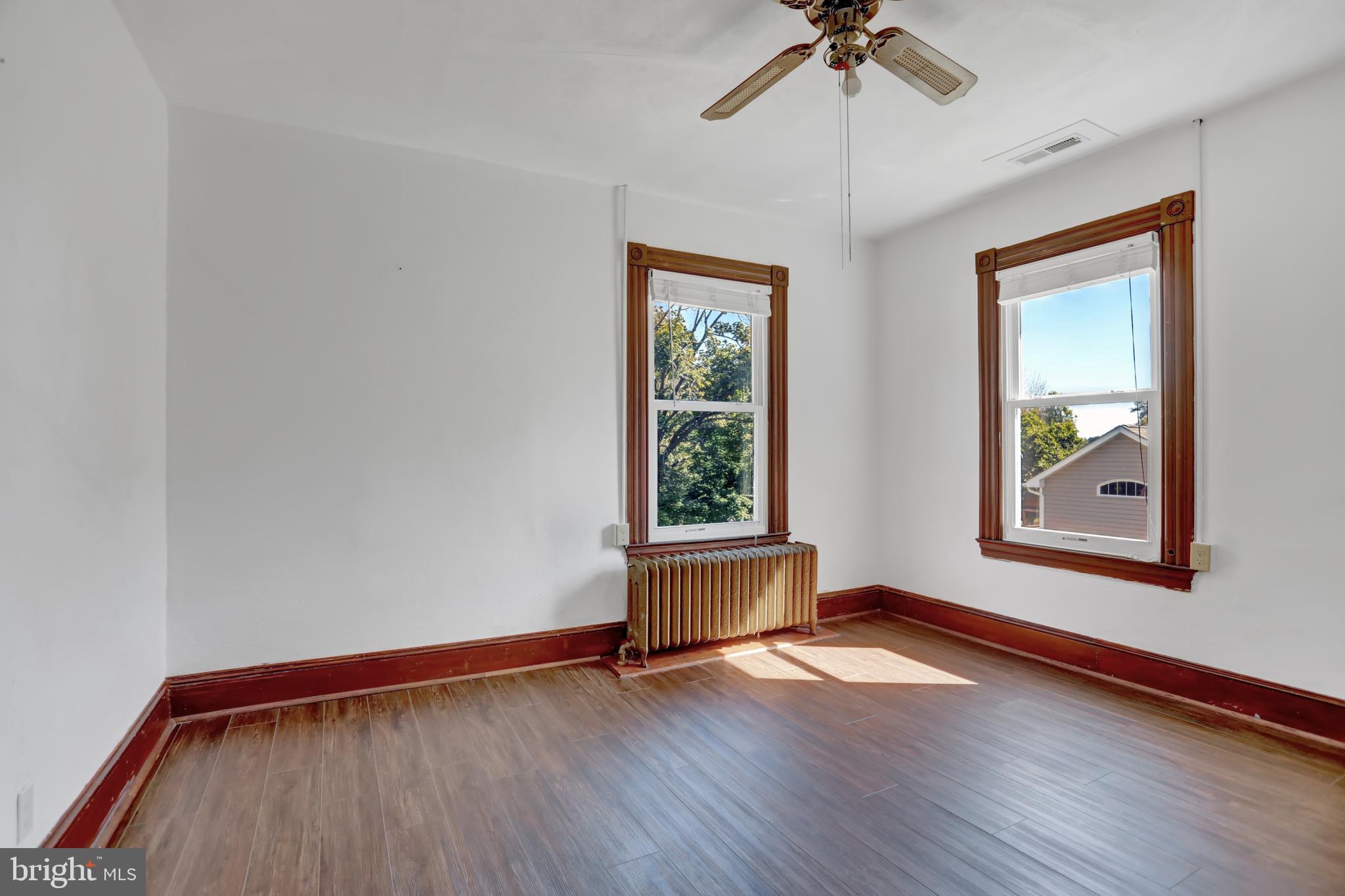 ABERDEEN HILLS - Residential