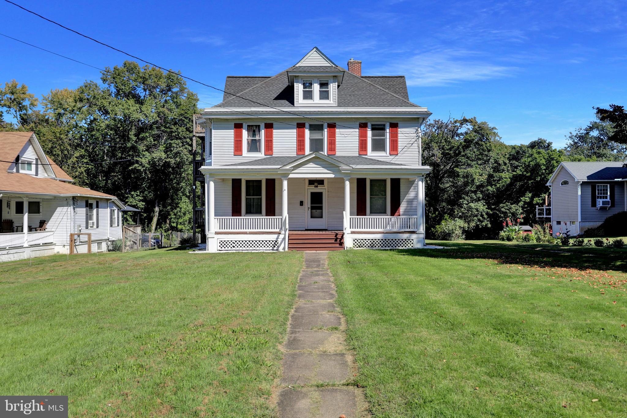 ABERDEEN HILLS - Residential