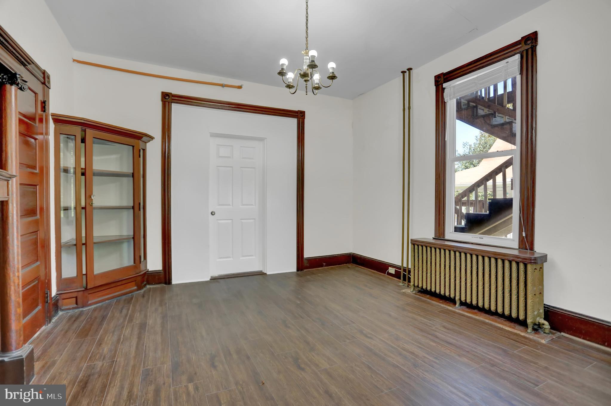 ABERDEEN HILLS - Residential