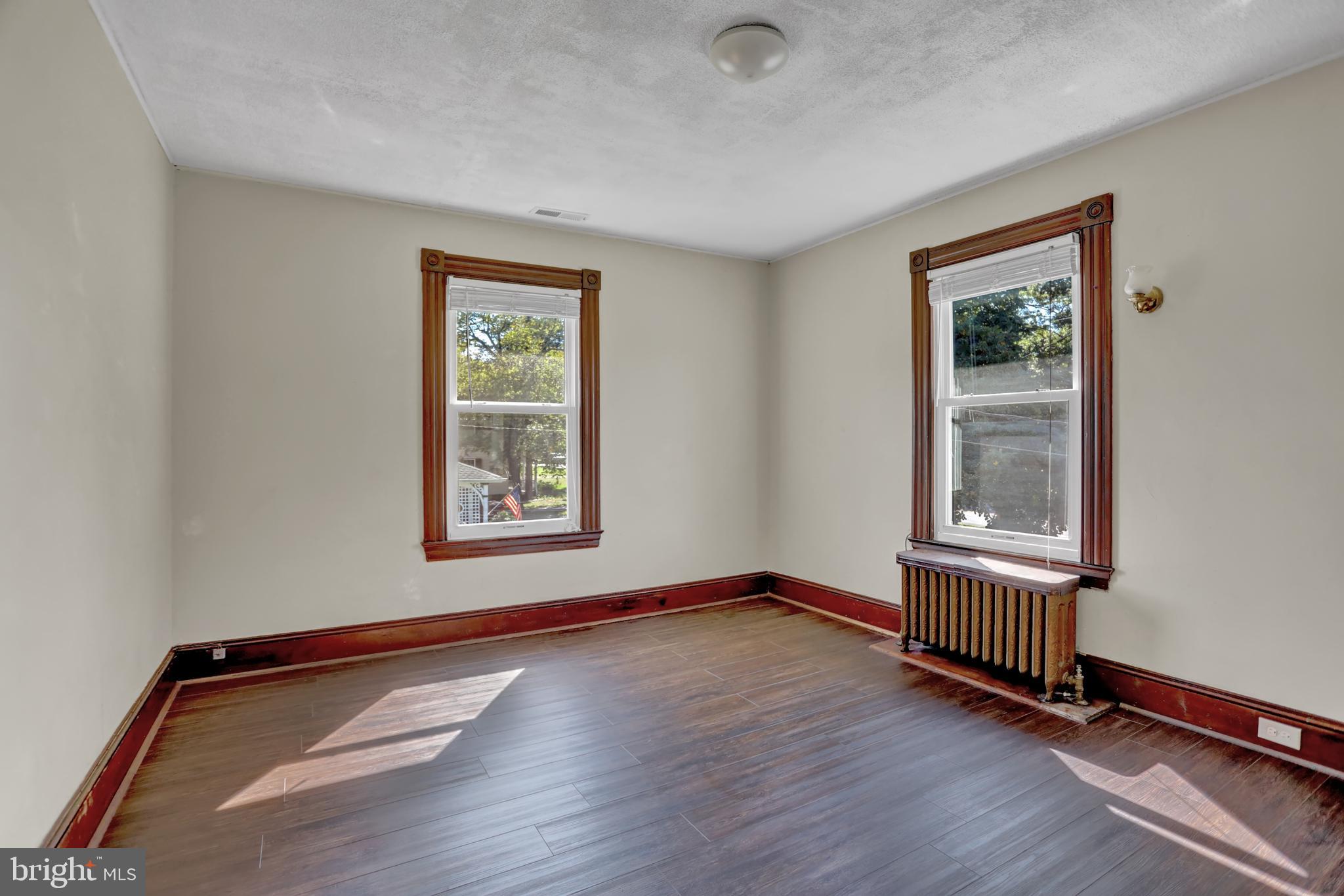 ABERDEEN HILLS - Residential