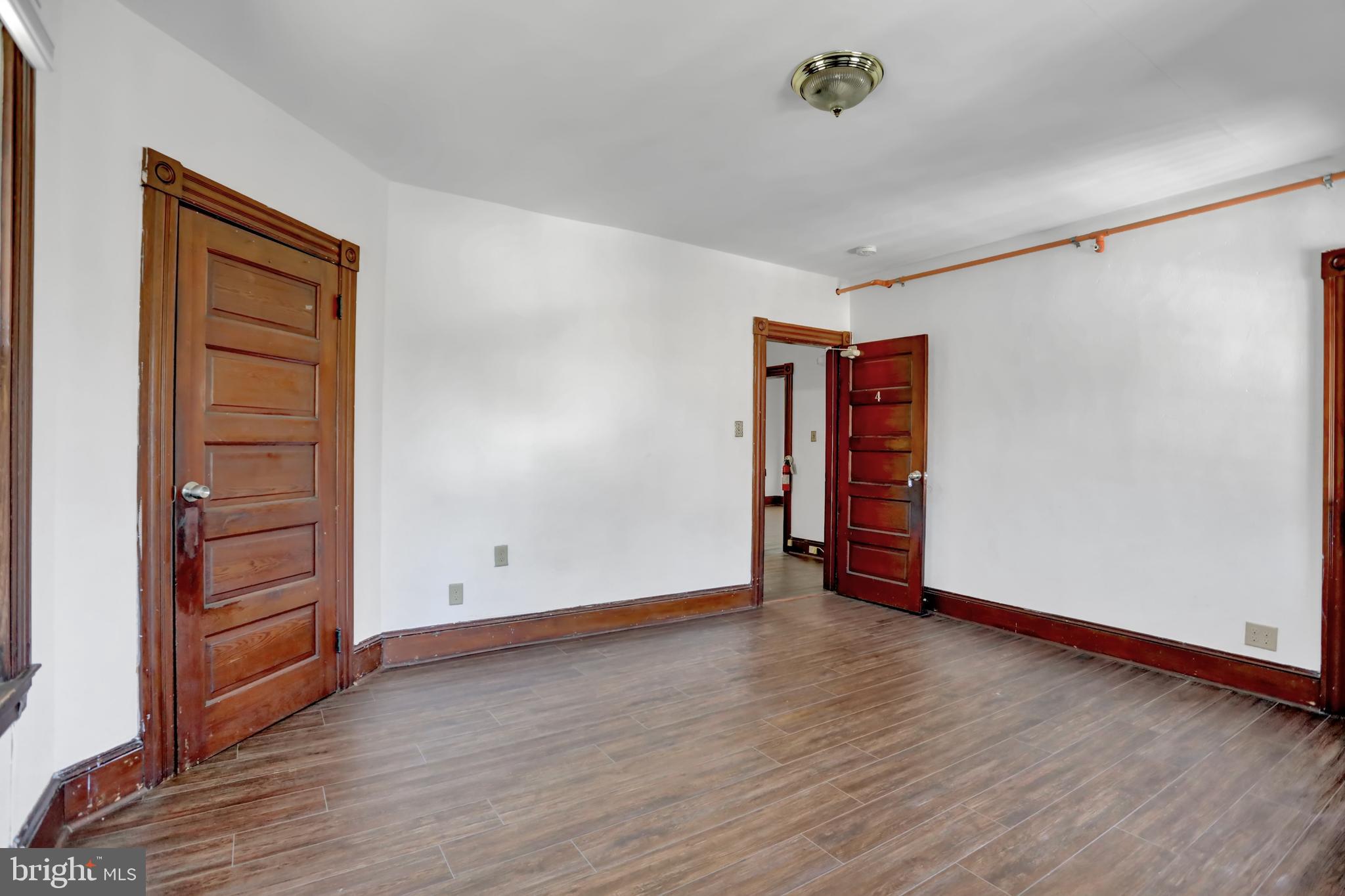 ABERDEEN HILLS - Residential