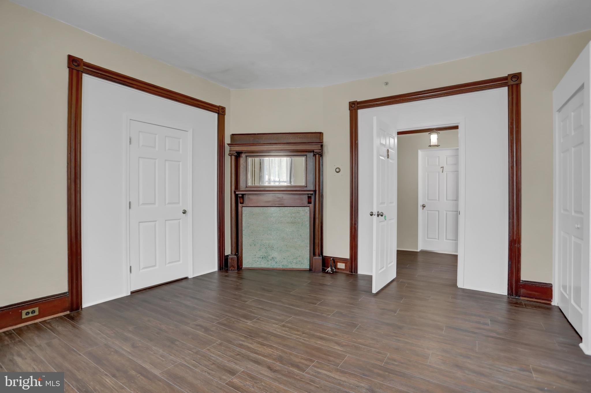 ABERDEEN HILLS - Residential