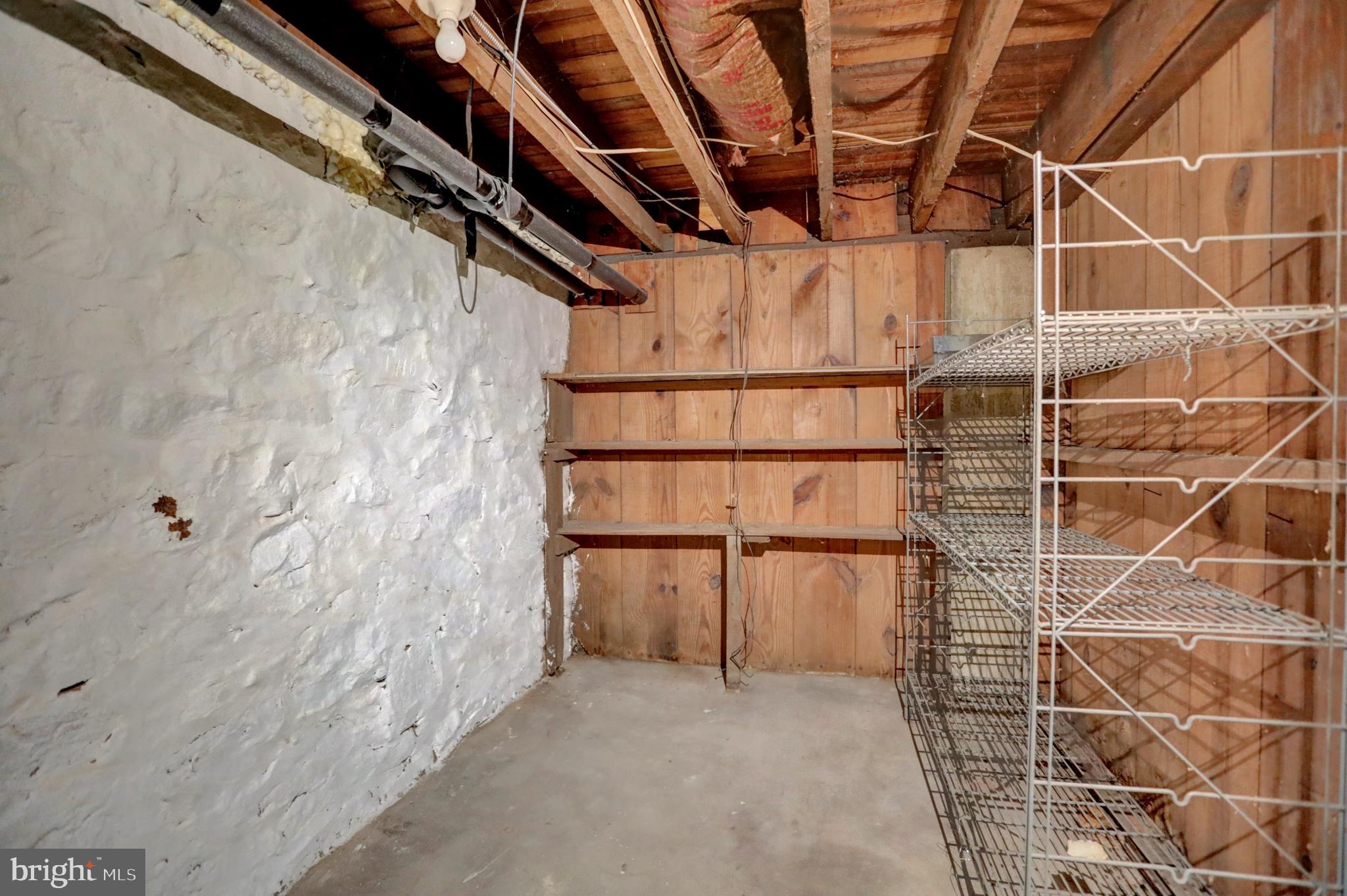 ABERDEEN HILLS - Residential