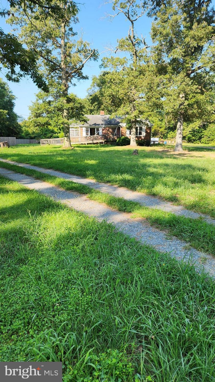 JUST REDUCED = 5.87 ACRE PROPERTY ON ROUTE 5 IN FOREST PARK = WAS AN OFFICE = VETERINARY CLINIC = VERY LARGE BRICK HOME NEEDS A LOT OF WORK WITH HARDWOOD FLOORS THAT NEED ATTENTION = THERE IS A MOLD ISSUE IN THE HOME  ENTER AT YOUR OWN RISK= A VERY LARGE OUT BUILDING THAT COULD HAVE SEVERAL USES = GOOD LOCATION FOR A CHURCH OR ANOTHER VETERINARY CLINIC = POSSIBLE OTHER USES THRU SPECIAL EXCEPTION.